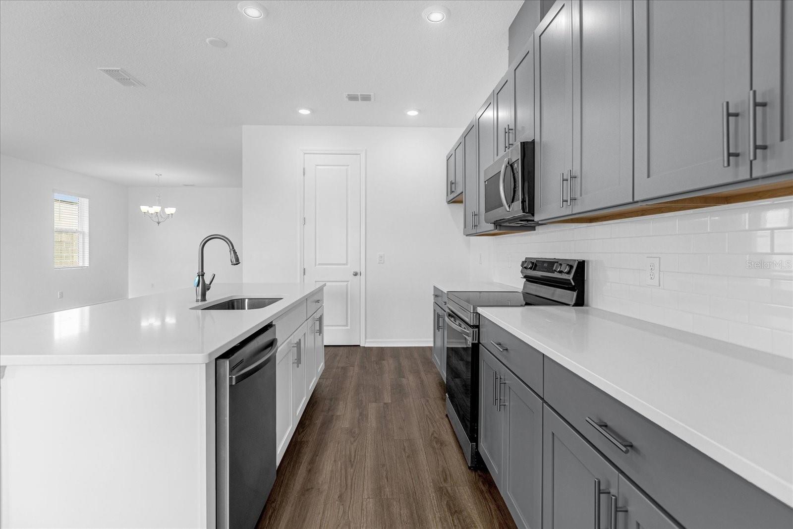 2355 LANCASHIRE ST, DAVENPORT, FL, 33896