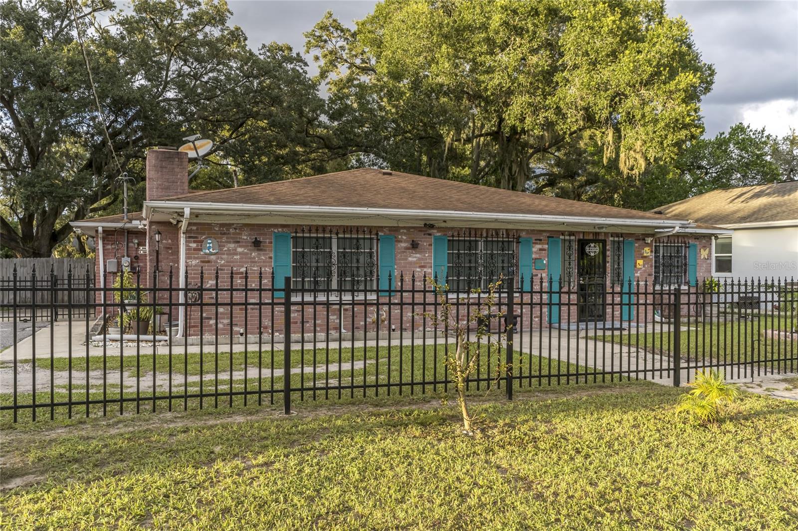 1802 E KNOLLWOOD ST, TAMPA, FL, 33610