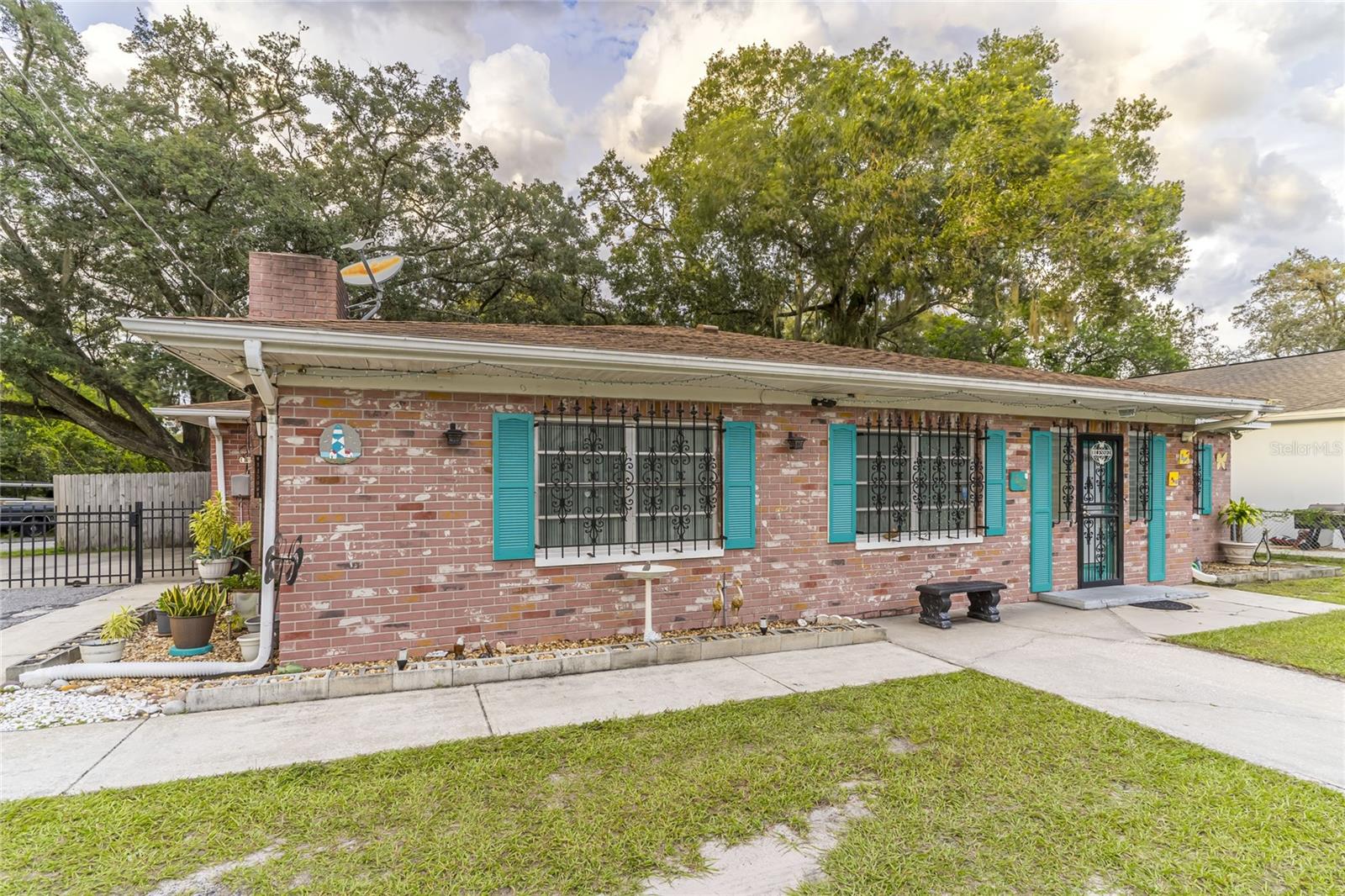 1802 E KNOLLWOOD ST, TAMPA, FL, 33610