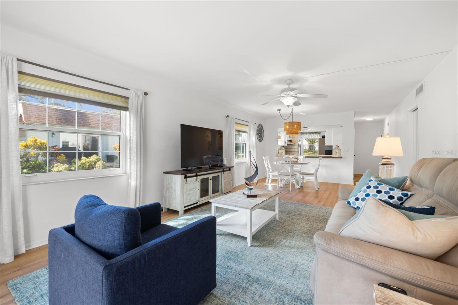 200 GLENNES LN #103, DUNEDIN, FL, 34698