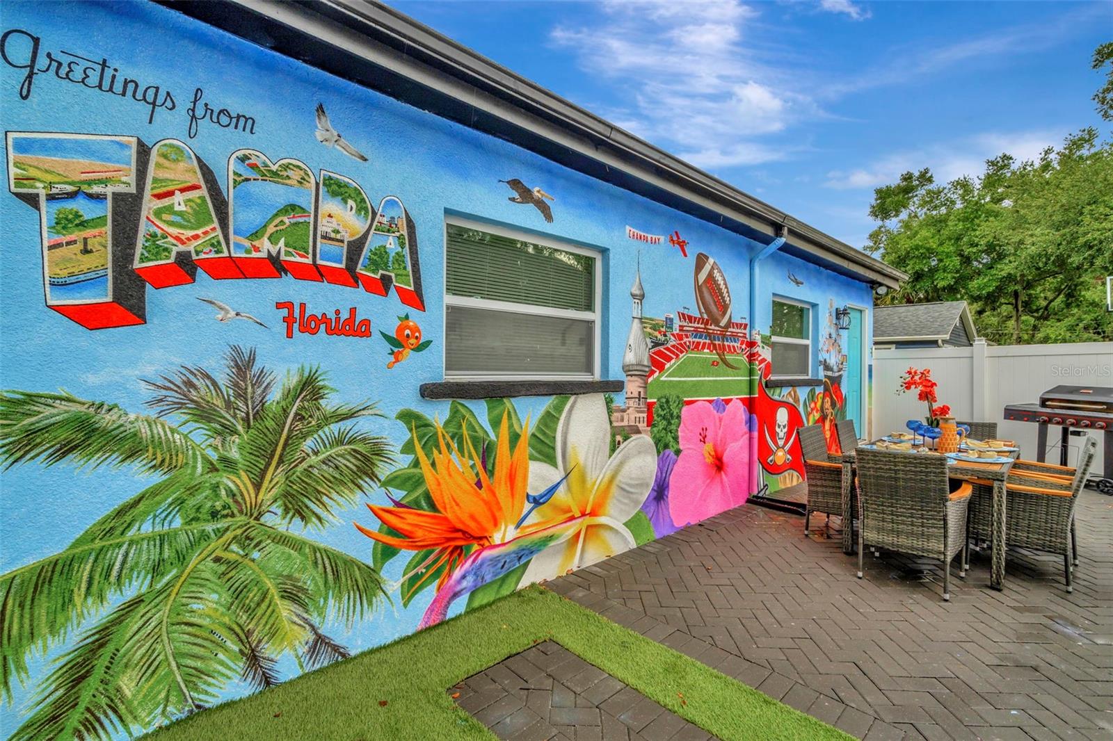 2006 E HENRY AVE, TAMPA, FL, 33610