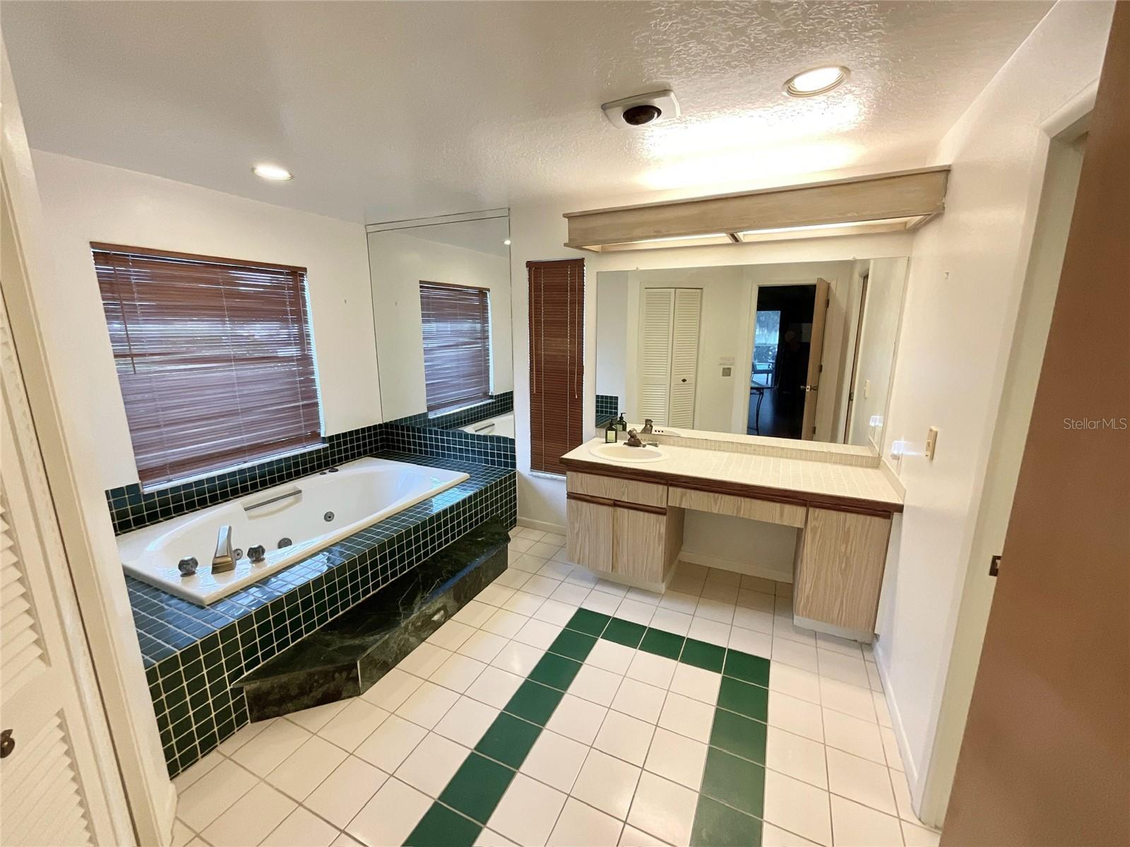 1349 HILLSIDE DR, TARPON SPRINGS, FL, 34689