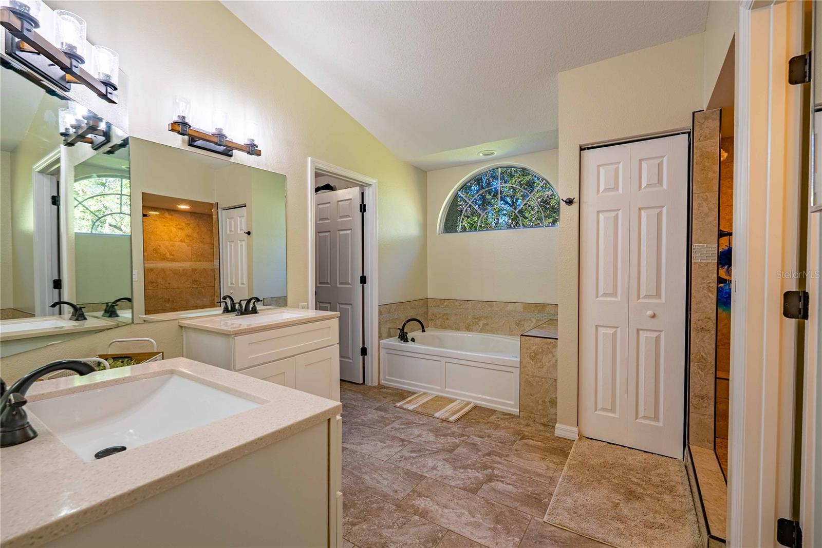 14214 CINNAMAN LN, WEEKI WACHEE, FL, 34614