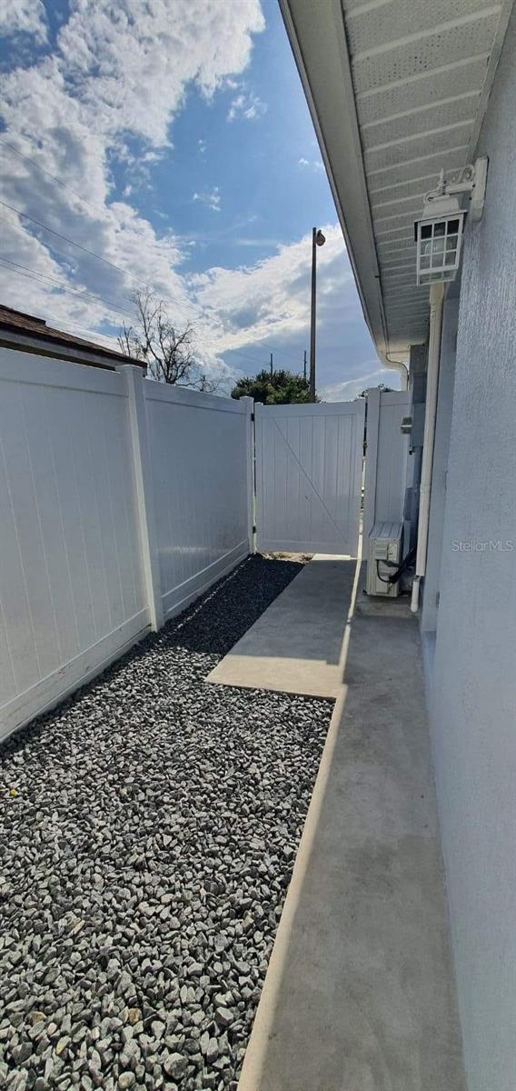 13143 DALLAS WOODS LN #Garage, ORLANDO, FL, 32824