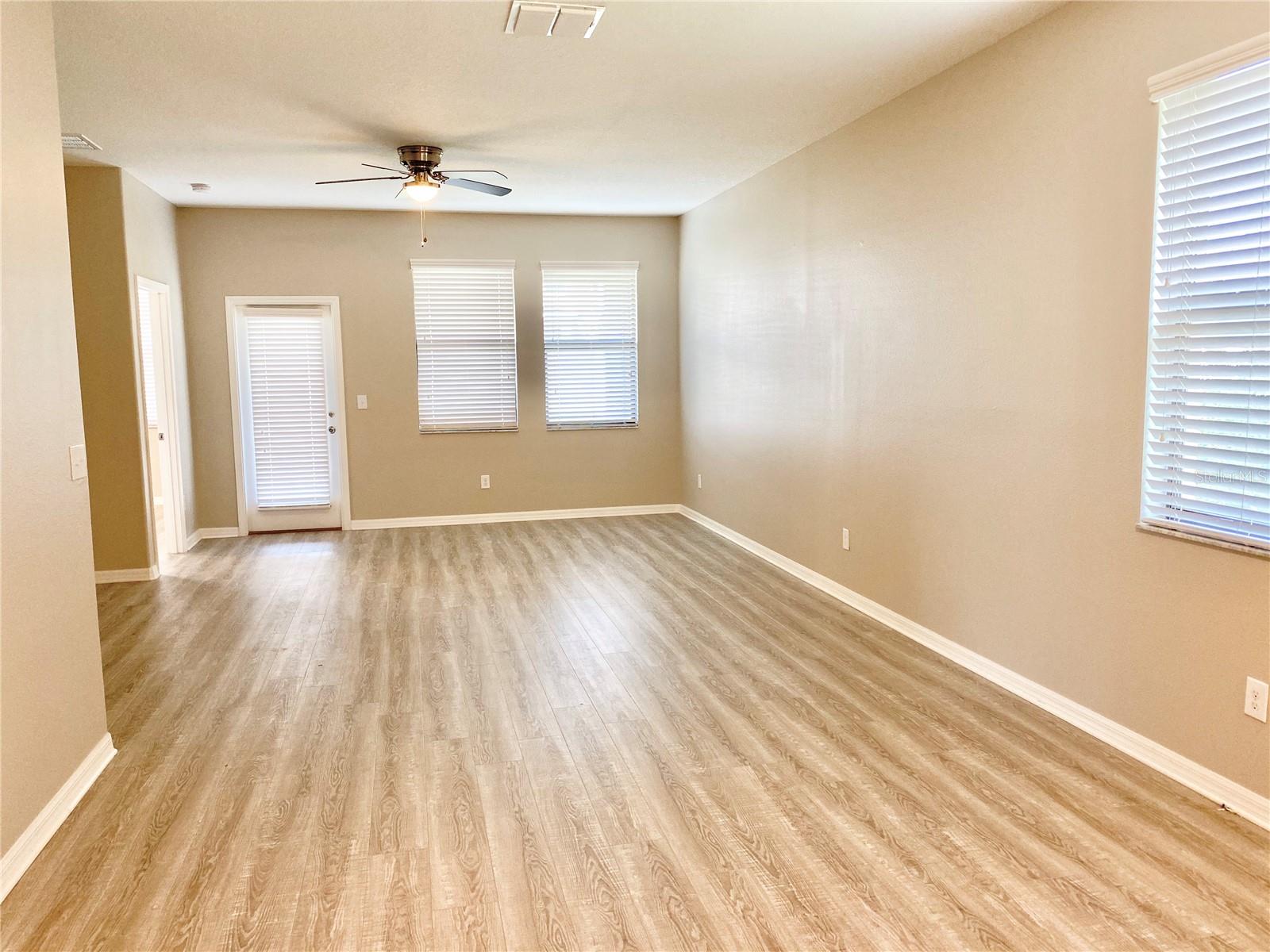 21036 WISTFUL YEARN DR, LAND O LAKES, FL, 34637