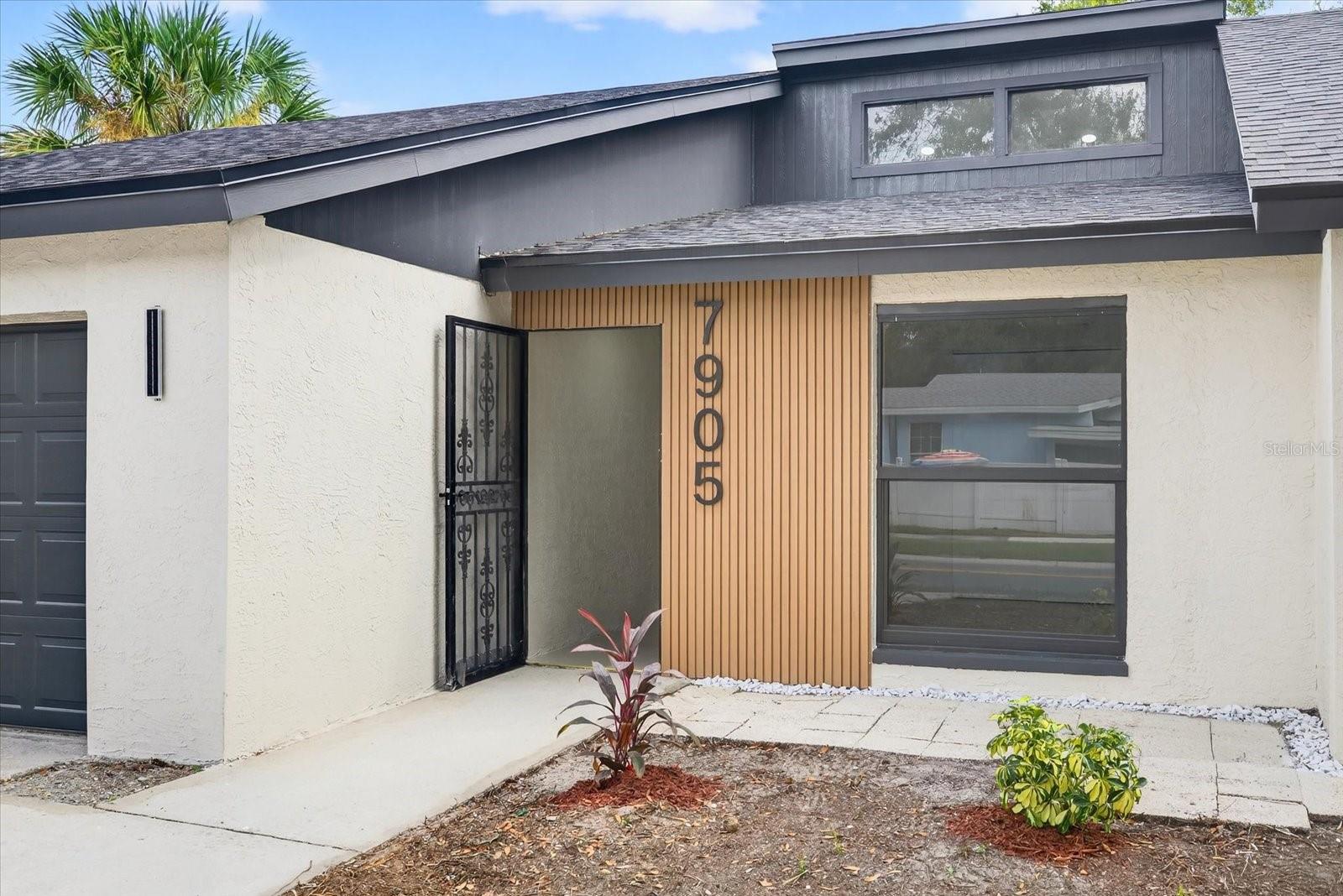 7905 TIMBERLANE WEST DR, TAMPA, FL, 33615