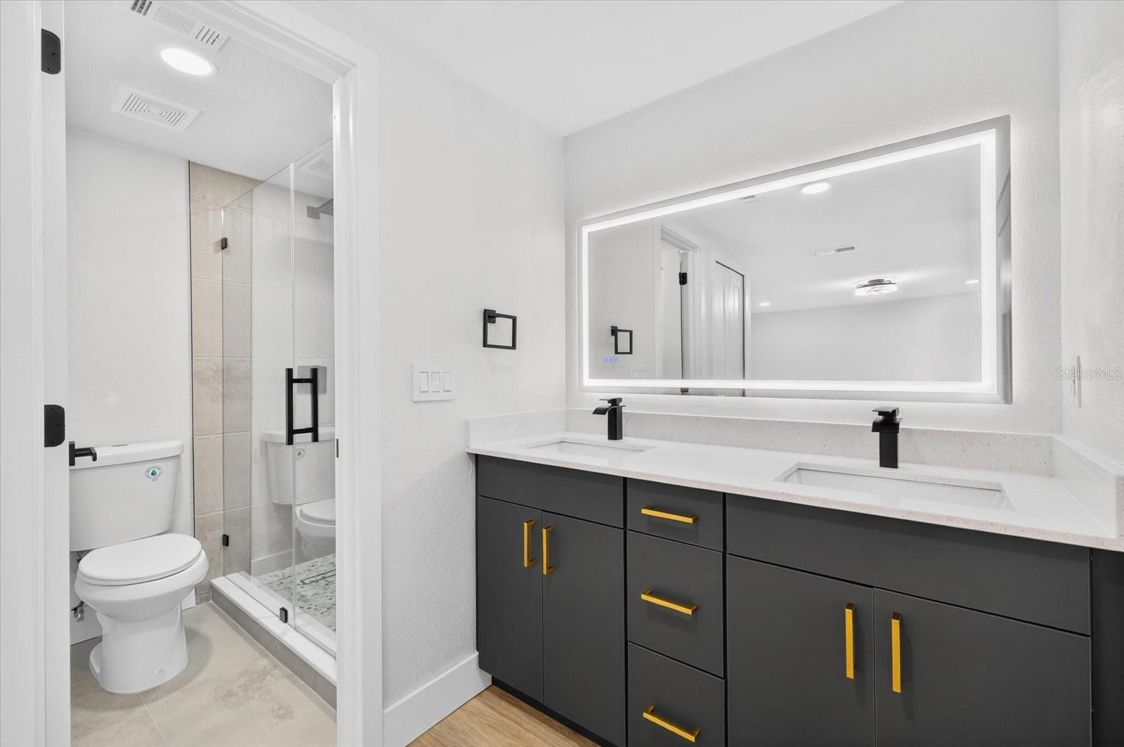 7905 TIMBERLANE WEST DR, TAMPA, FL, 33615