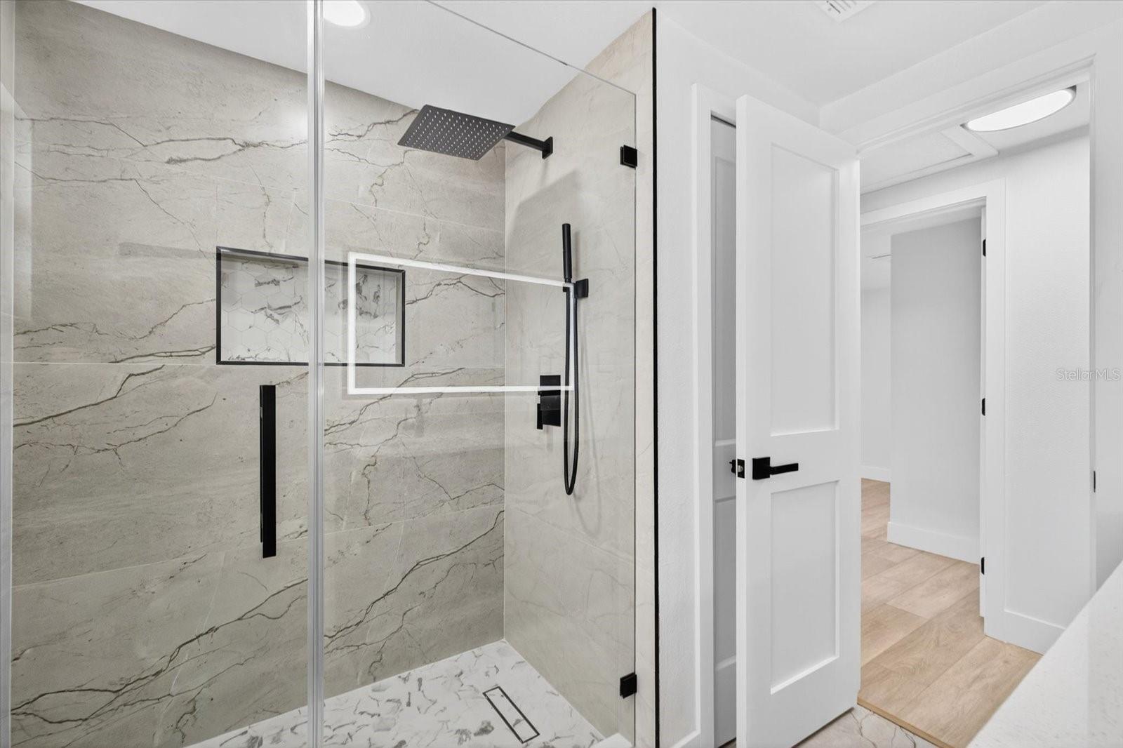 7905 TIMBERLANE WEST DR, TAMPA, FL, 33615