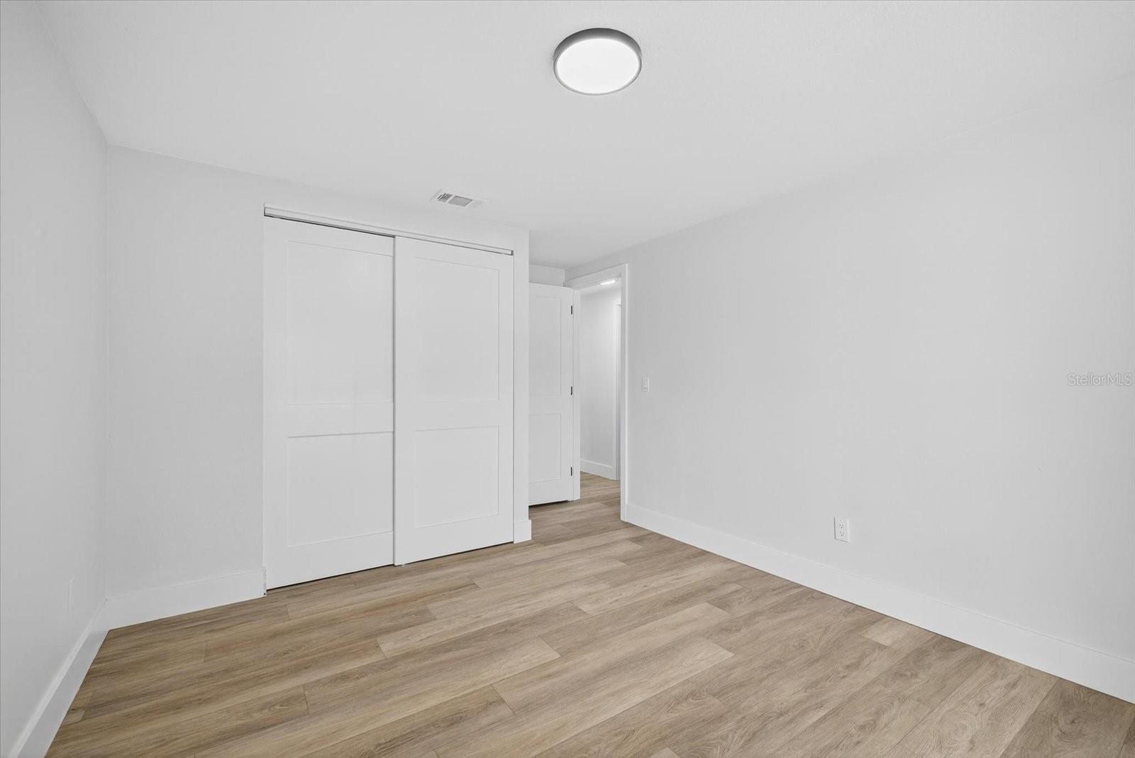 7905 TIMBERLANE WEST DR, TAMPA, FL, 33615