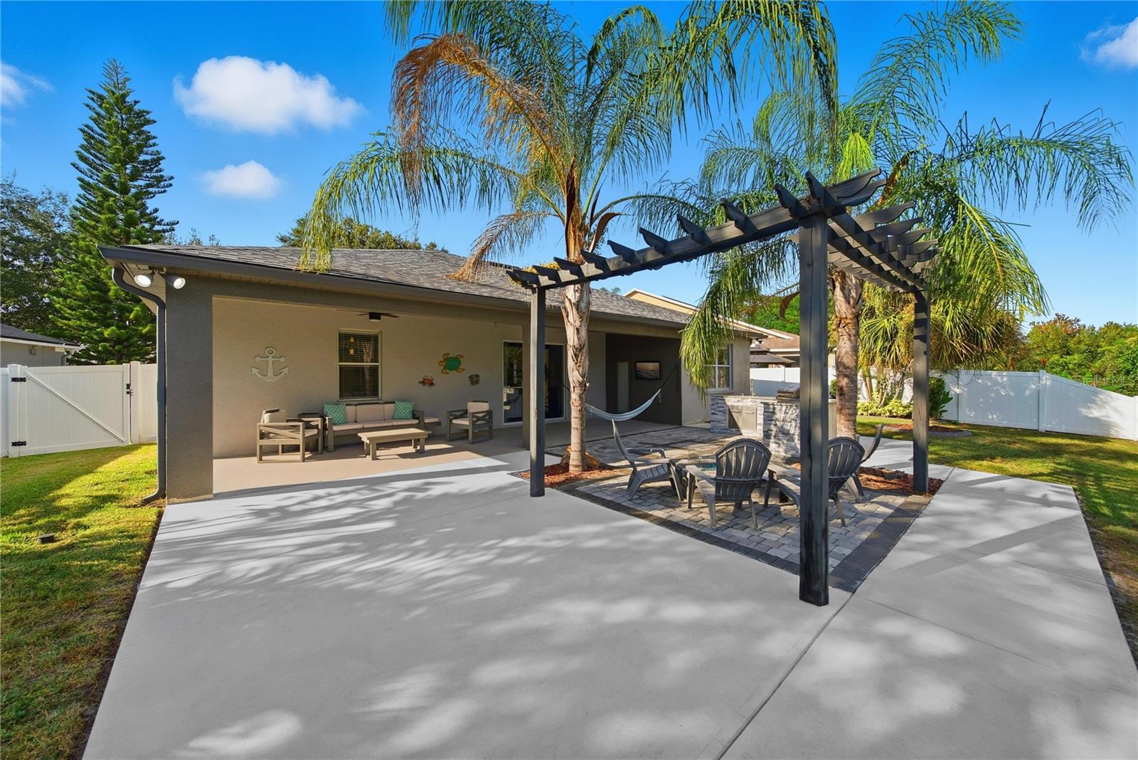 10916 HOLLY CONE DR, RIVERVIEW, FL, 33569