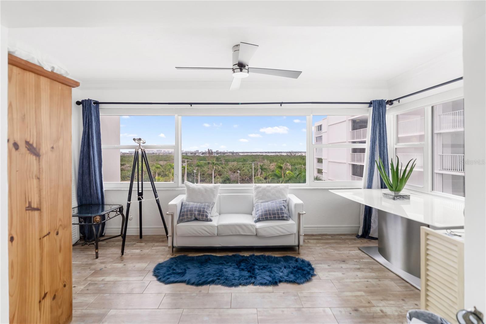 1750 BENJAMIN FRANKLIN DR #6G, SARASOTA, FL, 34236