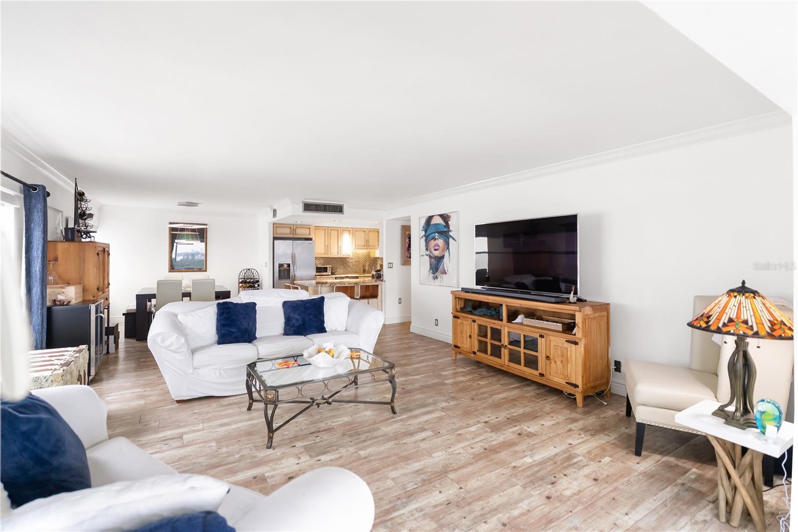 1750 BENJAMIN FRANKLIN DR #6G, SARASOTA, FL, 34236