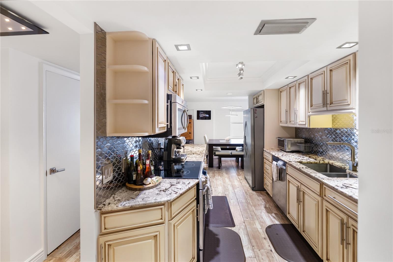 1750 BENJAMIN FRANKLIN DR #6G, SARASOTA, FL, 34236