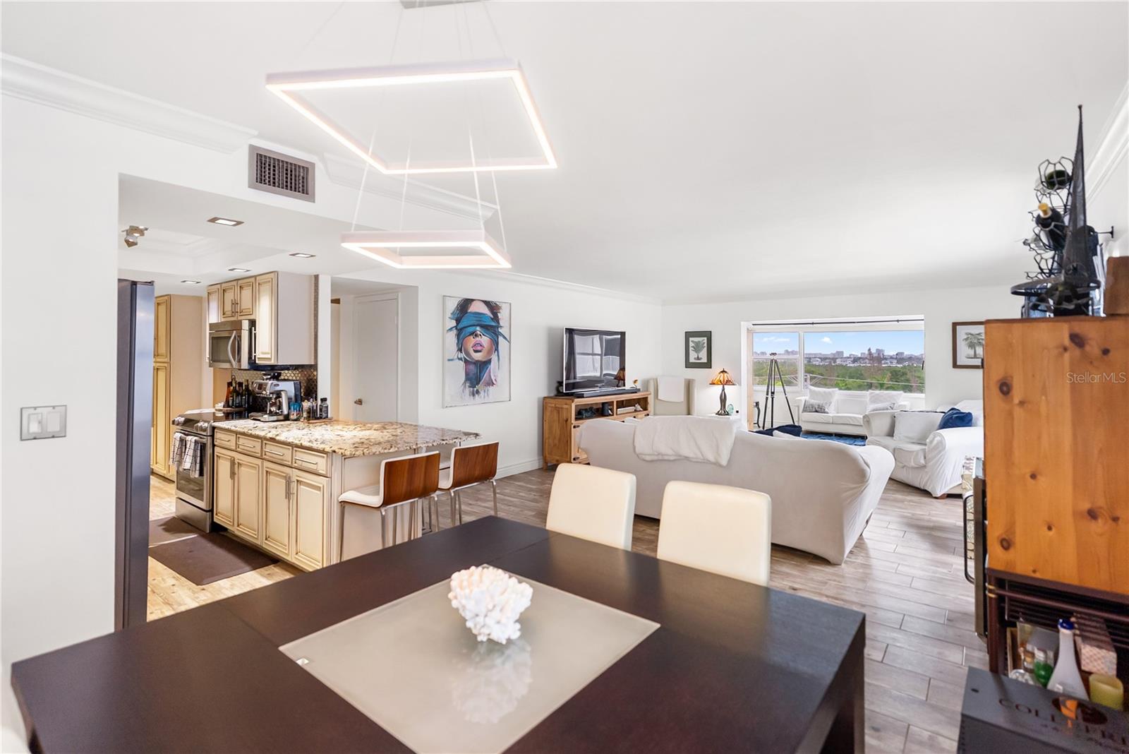 1750 BENJAMIN FRANKLIN DR #6G, SARASOTA, FL, 34236