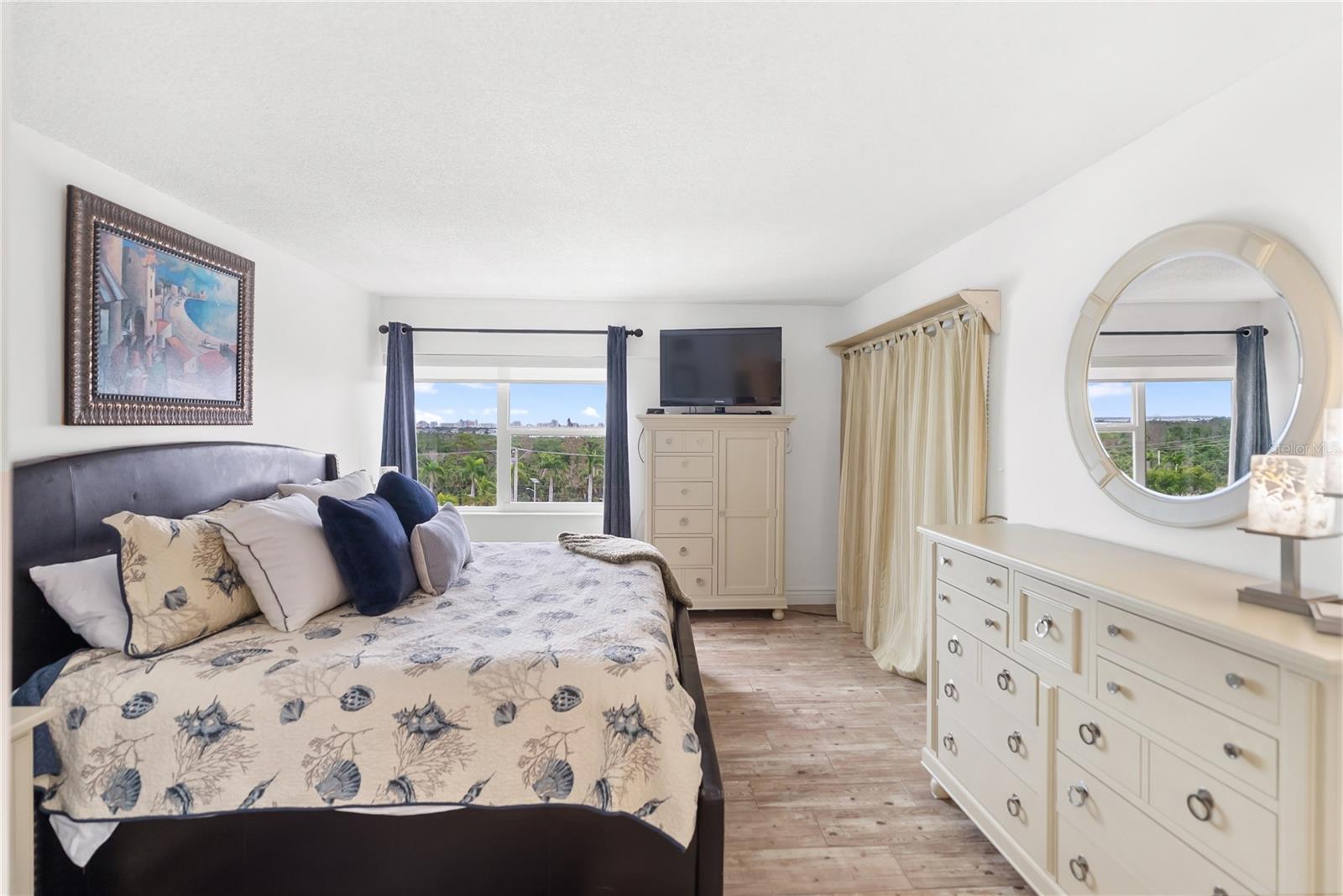 1750 BENJAMIN FRANKLIN DR #6G, SARASOTA, FL, 34236