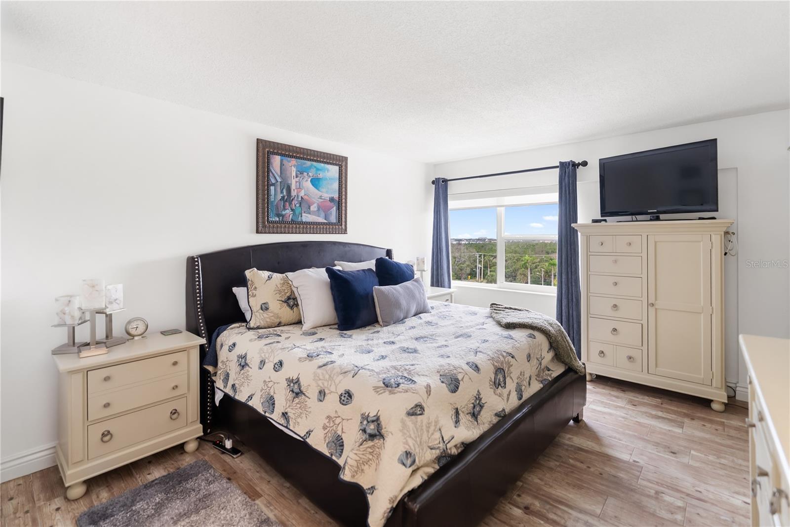 1750 BENJAMIN FRANKLIN DR #6G, SARASOTA, FL, 34236