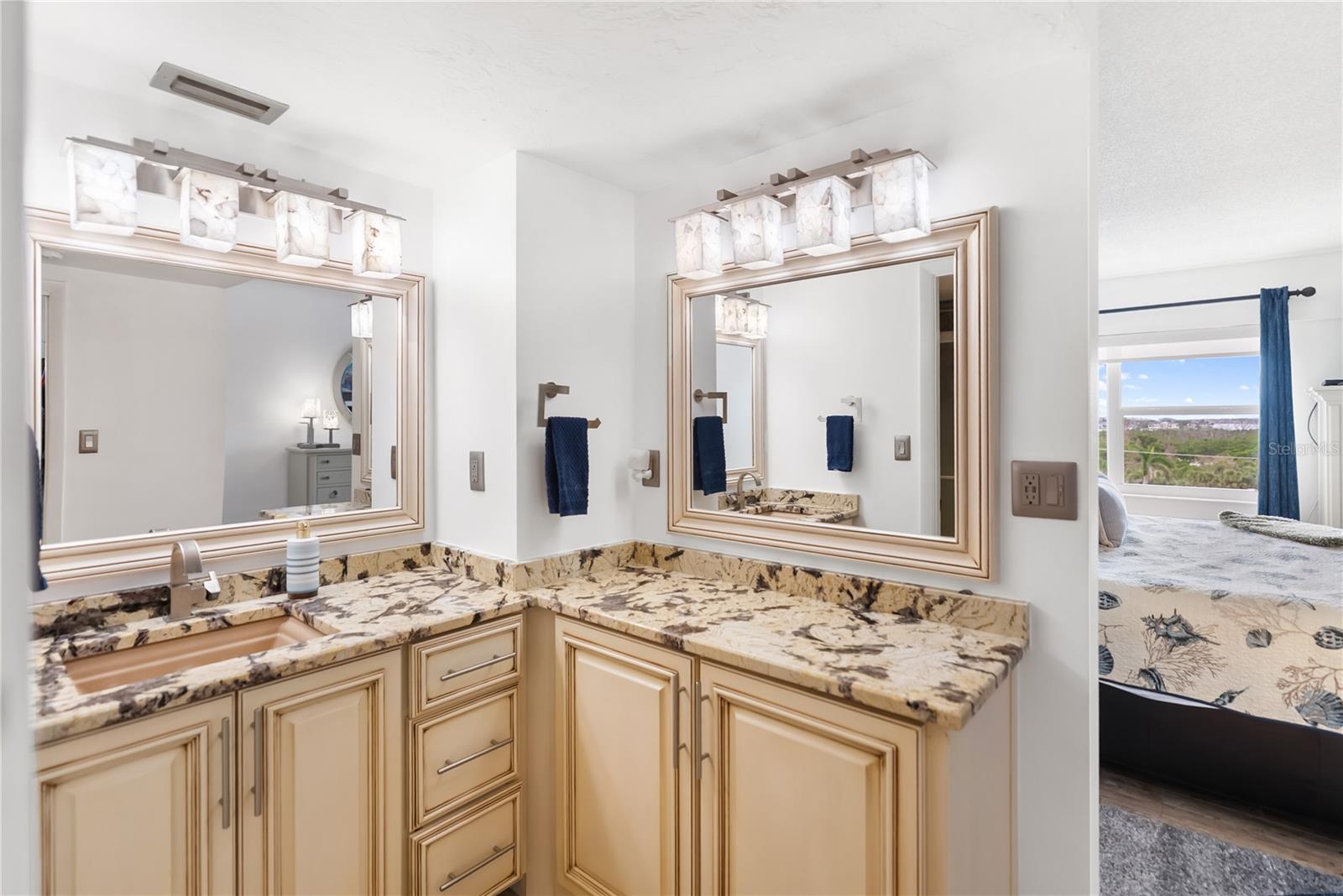 1750 BENJAMIN FRANKLIN DR #6G, SARASOTA, FL, 34236