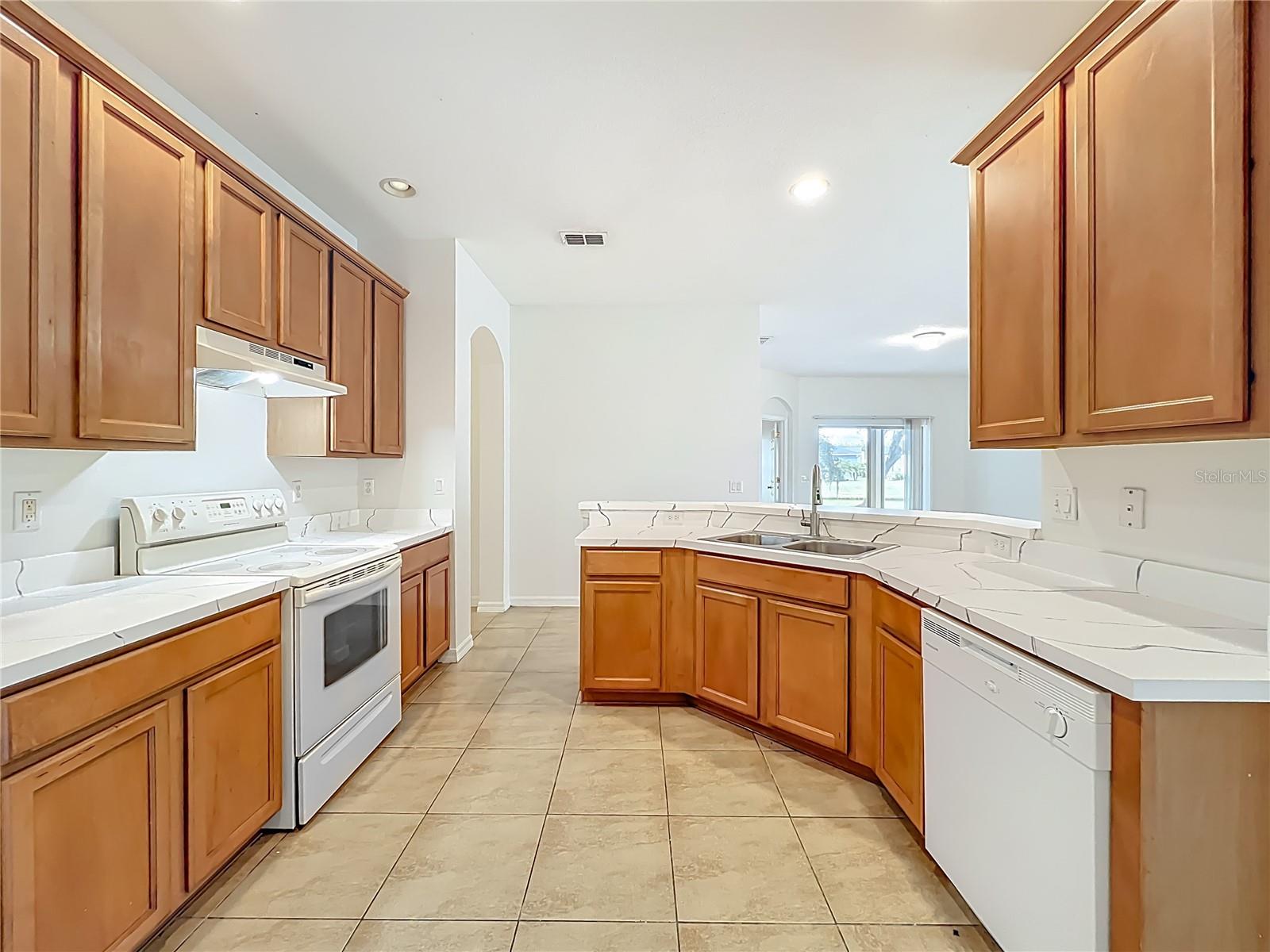 13515 EARLY FROST CIR, ORLANDO, FL, 32828