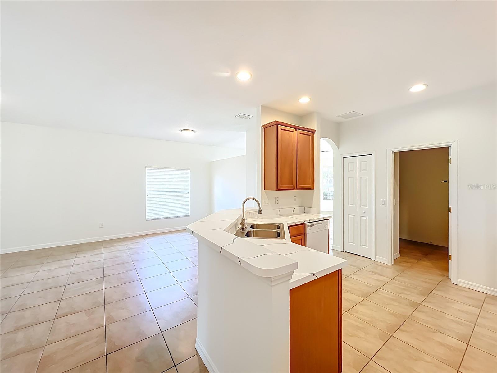 13515 EARLY FROST CIR, ORLANDO, FL, 32828