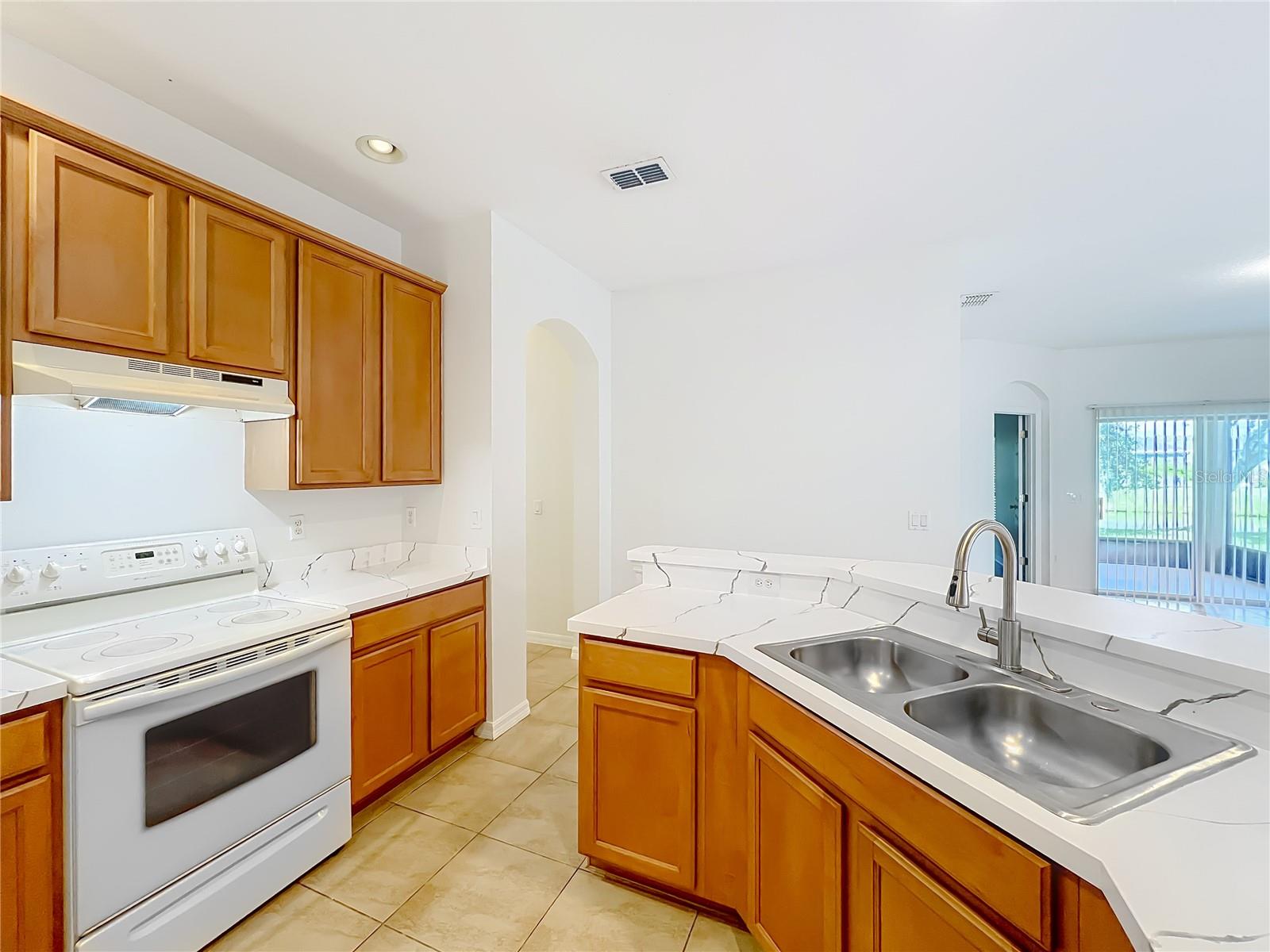 13515 EARLY FROST CIR, ORLANDO, FL, 32828