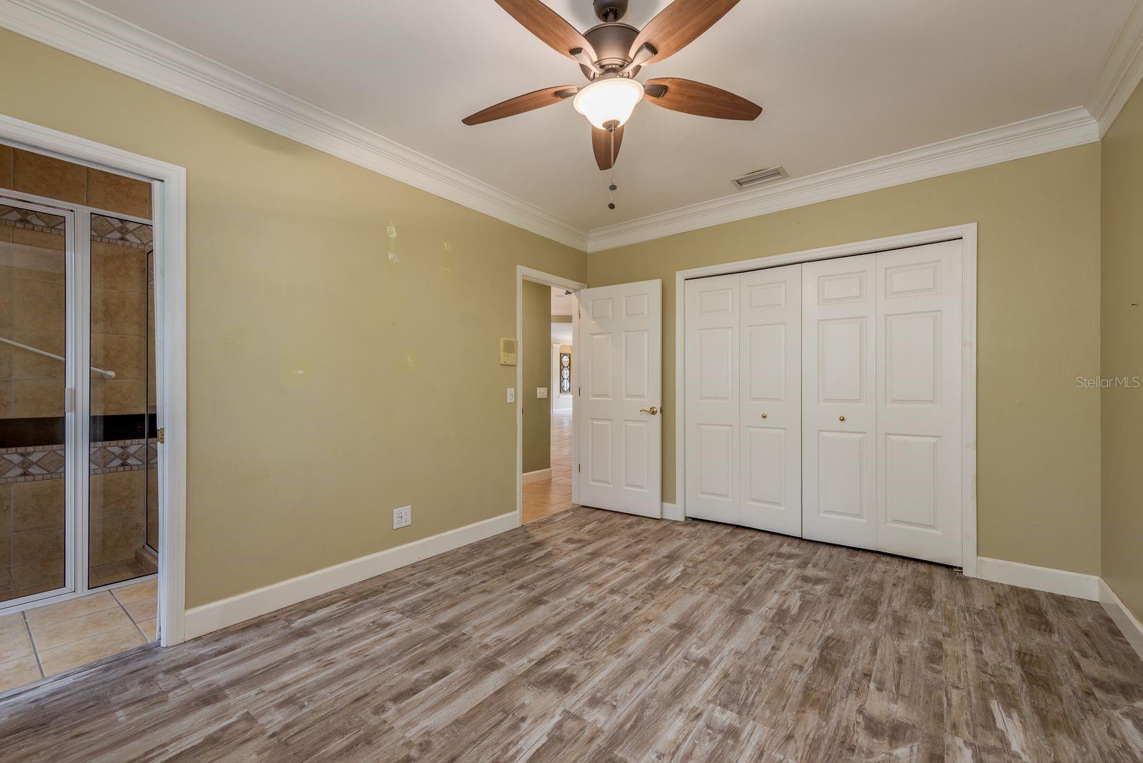 Bedroom 2 w/ full bathroom