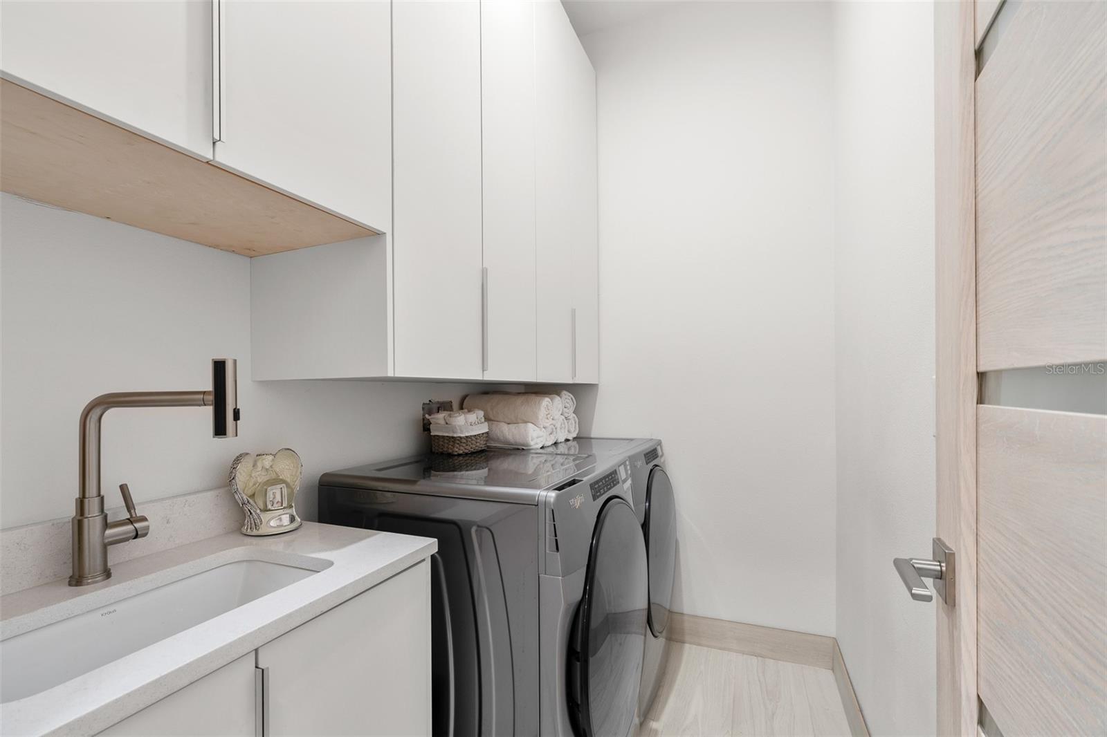 380 COWRY RD, VENICE, FL, 34293