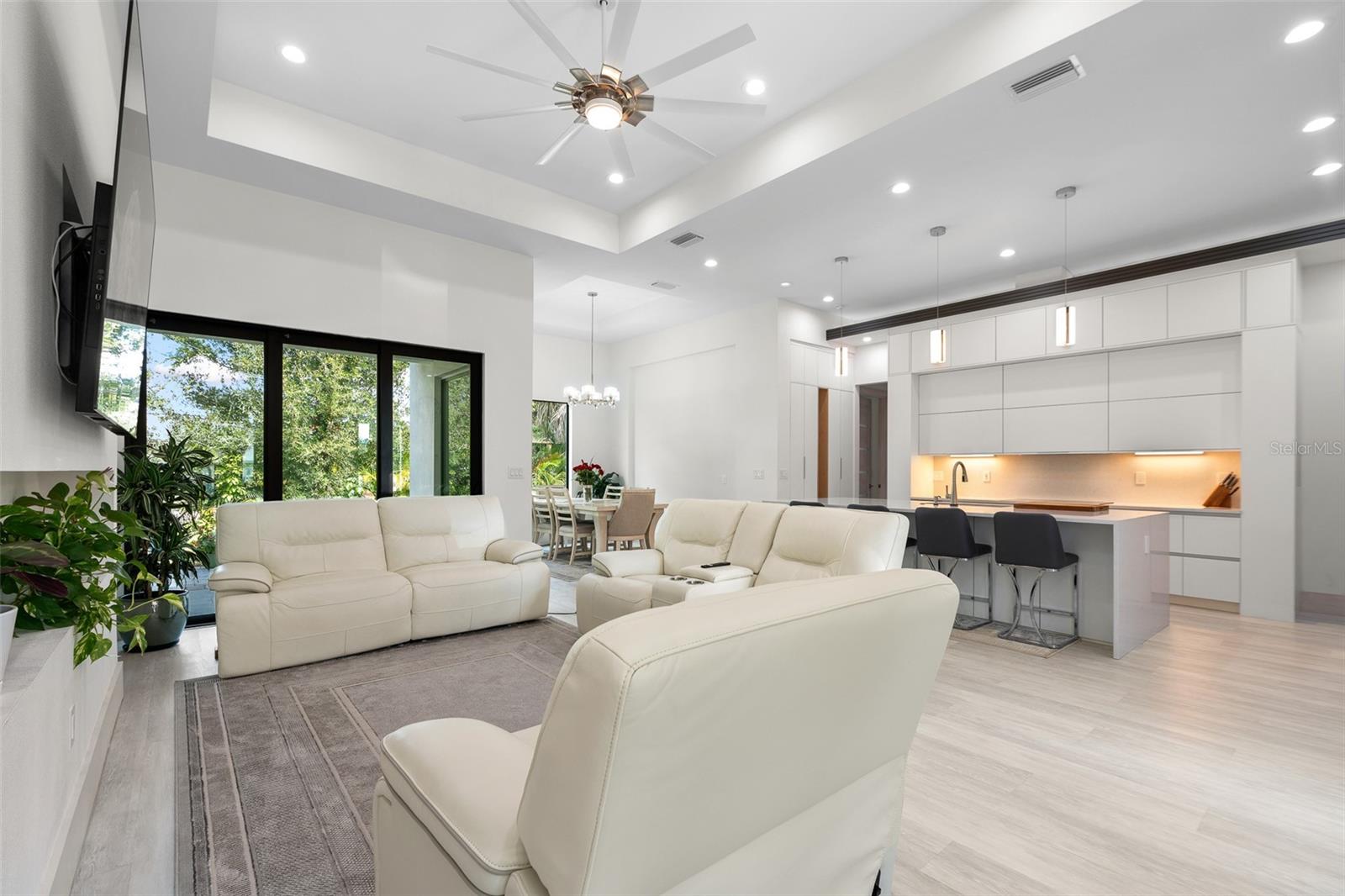 380 COWRY RD, VENICE, FL, 34293