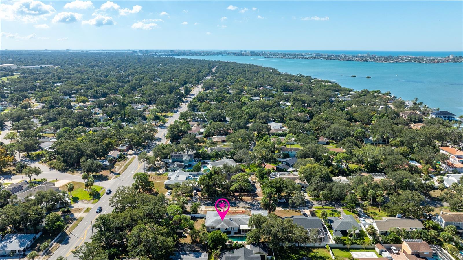 Live in one of the most coveted areas of St. Pete. Doesn't get much better than West of Park St.