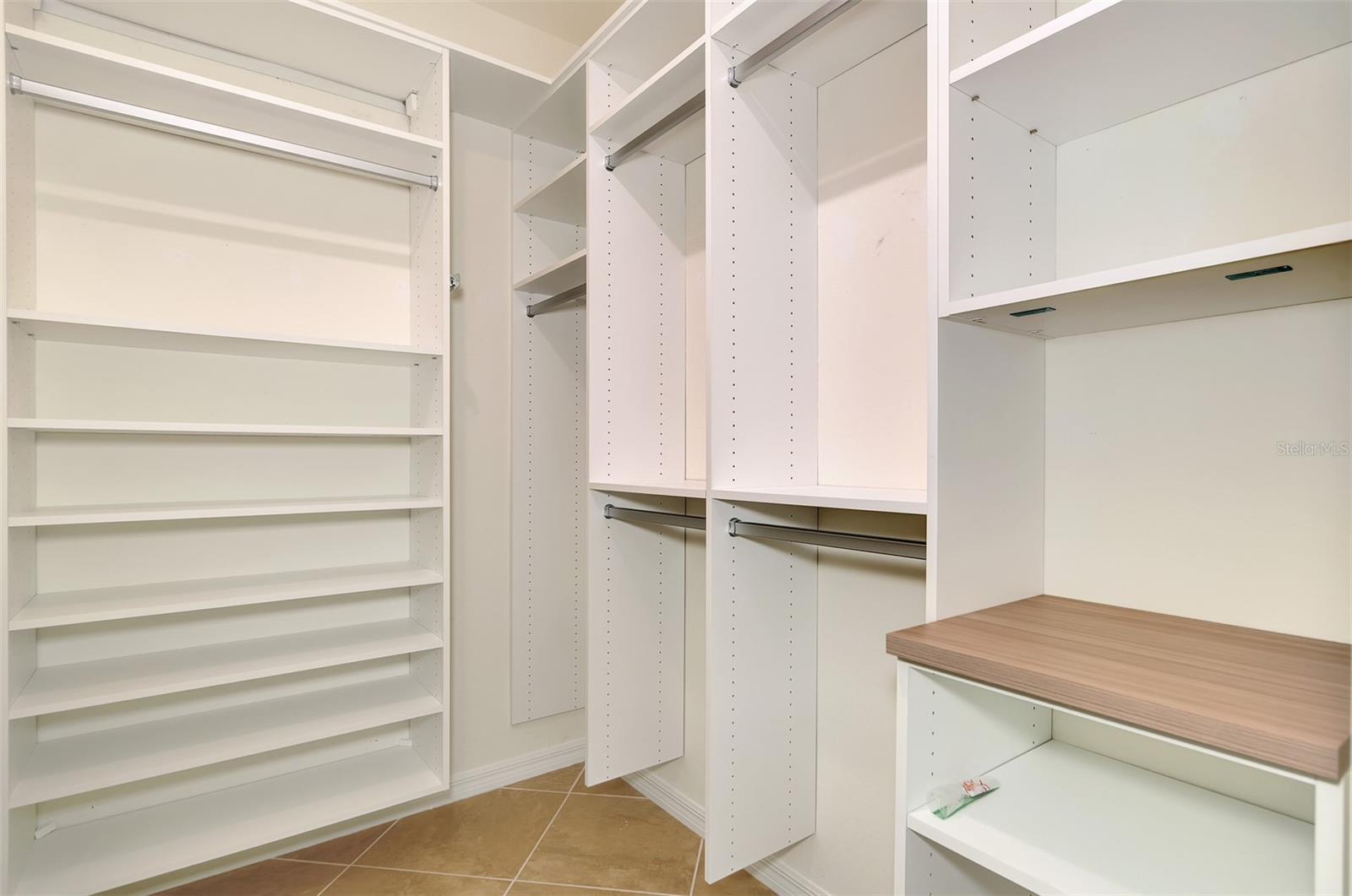 10196 CROOKED CREEK DR, VENICE, FL, 34293