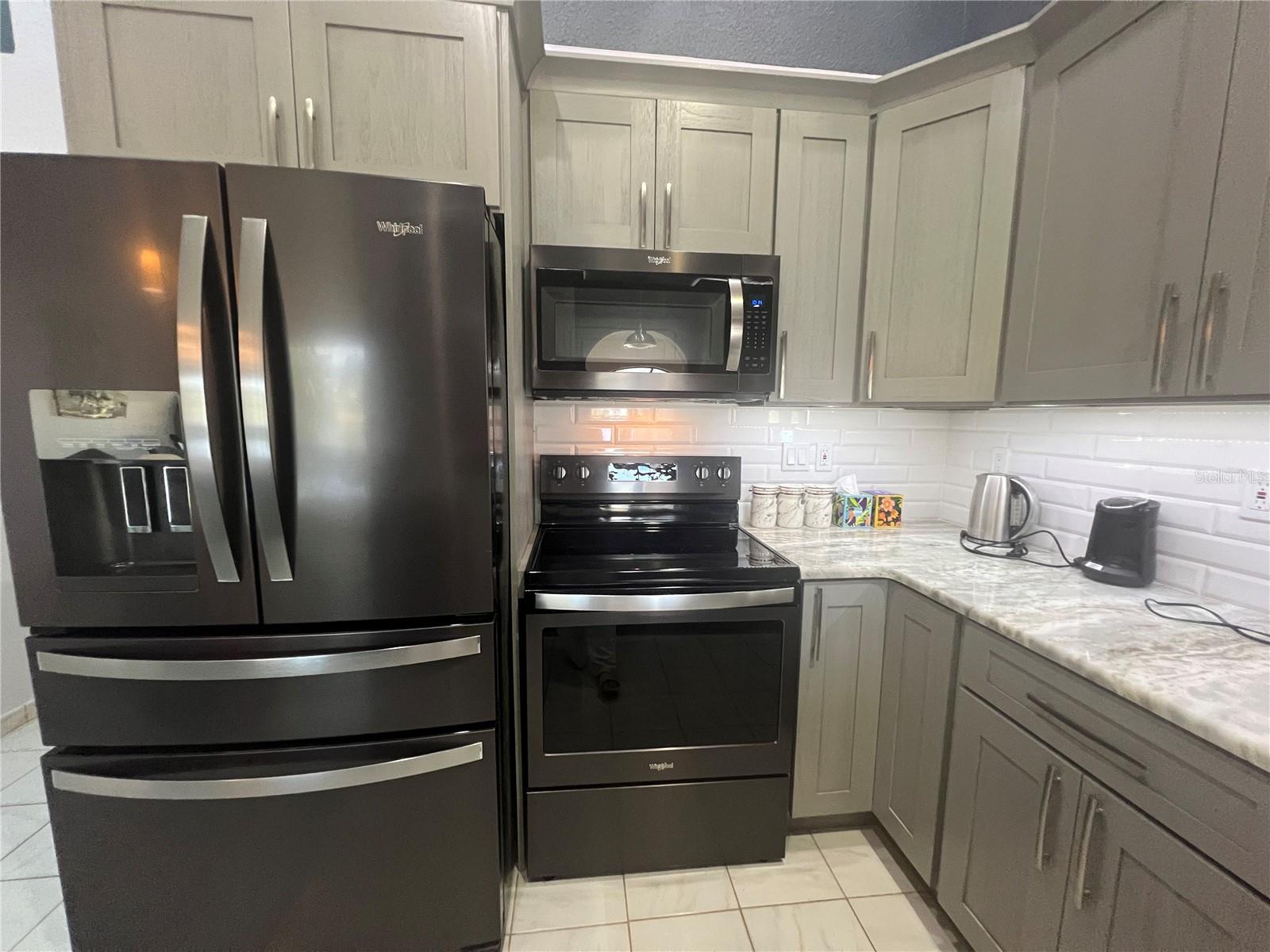 470 STRASBURG DR, PORT CHARLOTTE, FL, 33954