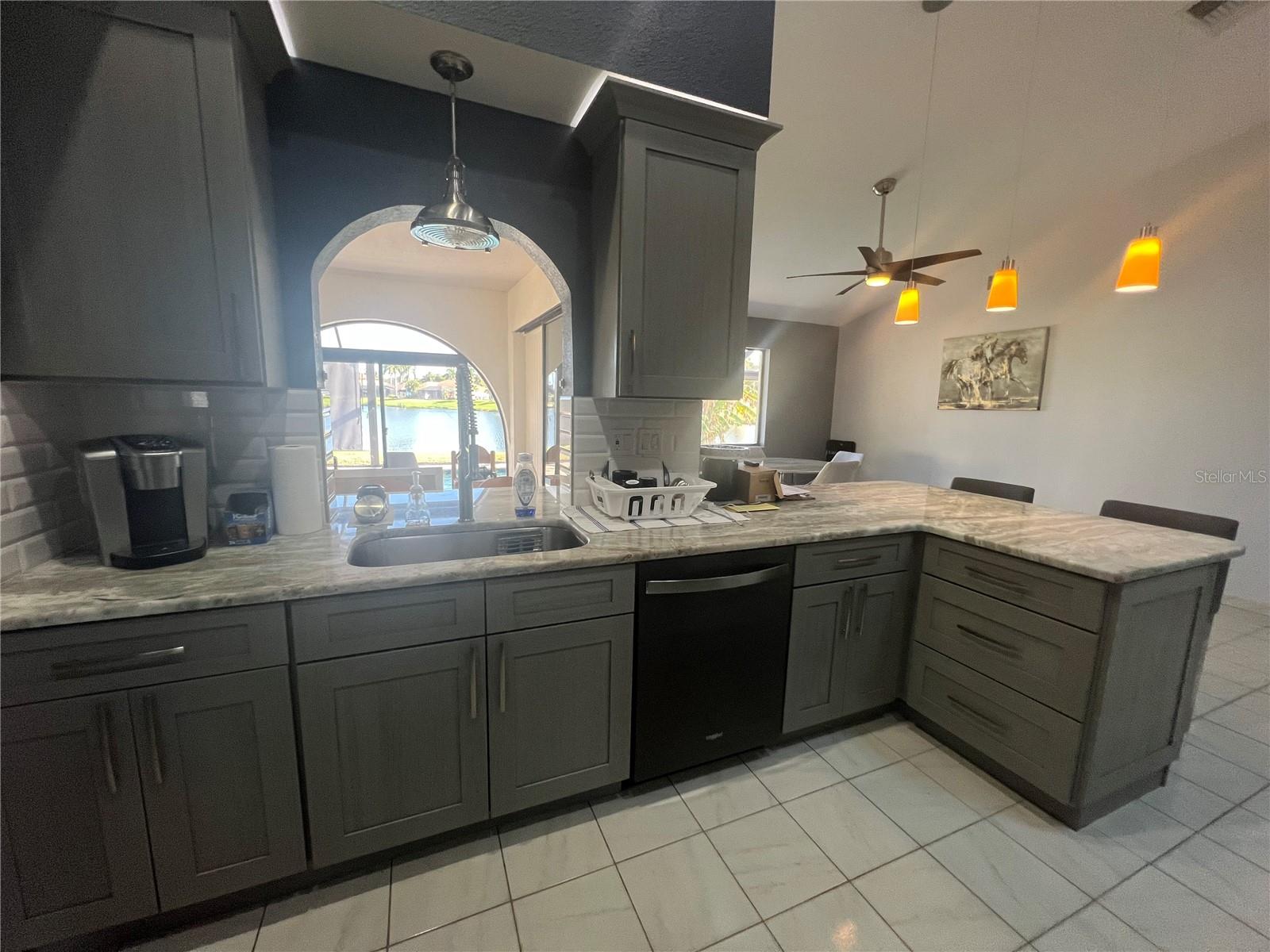 470 STRASBURG DR, PORT CHARLOTTE, FL, 33954