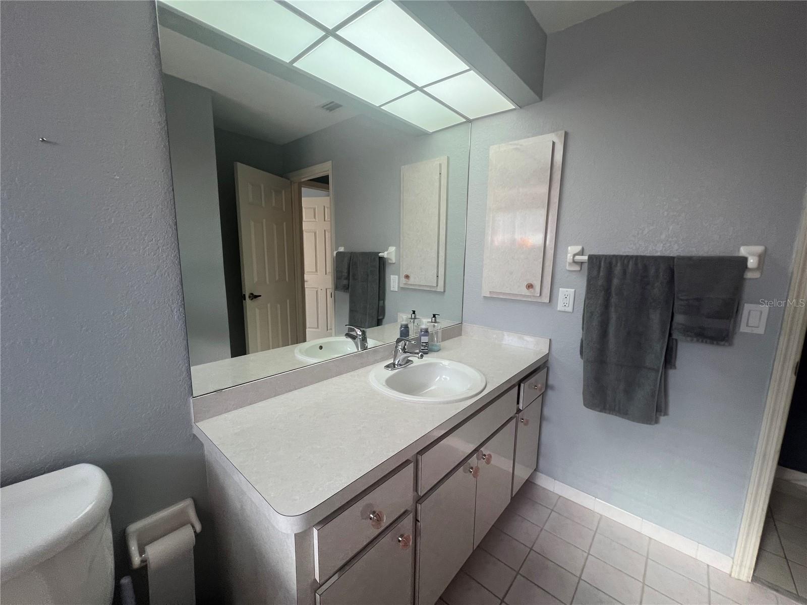 470 STRASBURG DR, PORT CHARLOTTE, FL, 33954