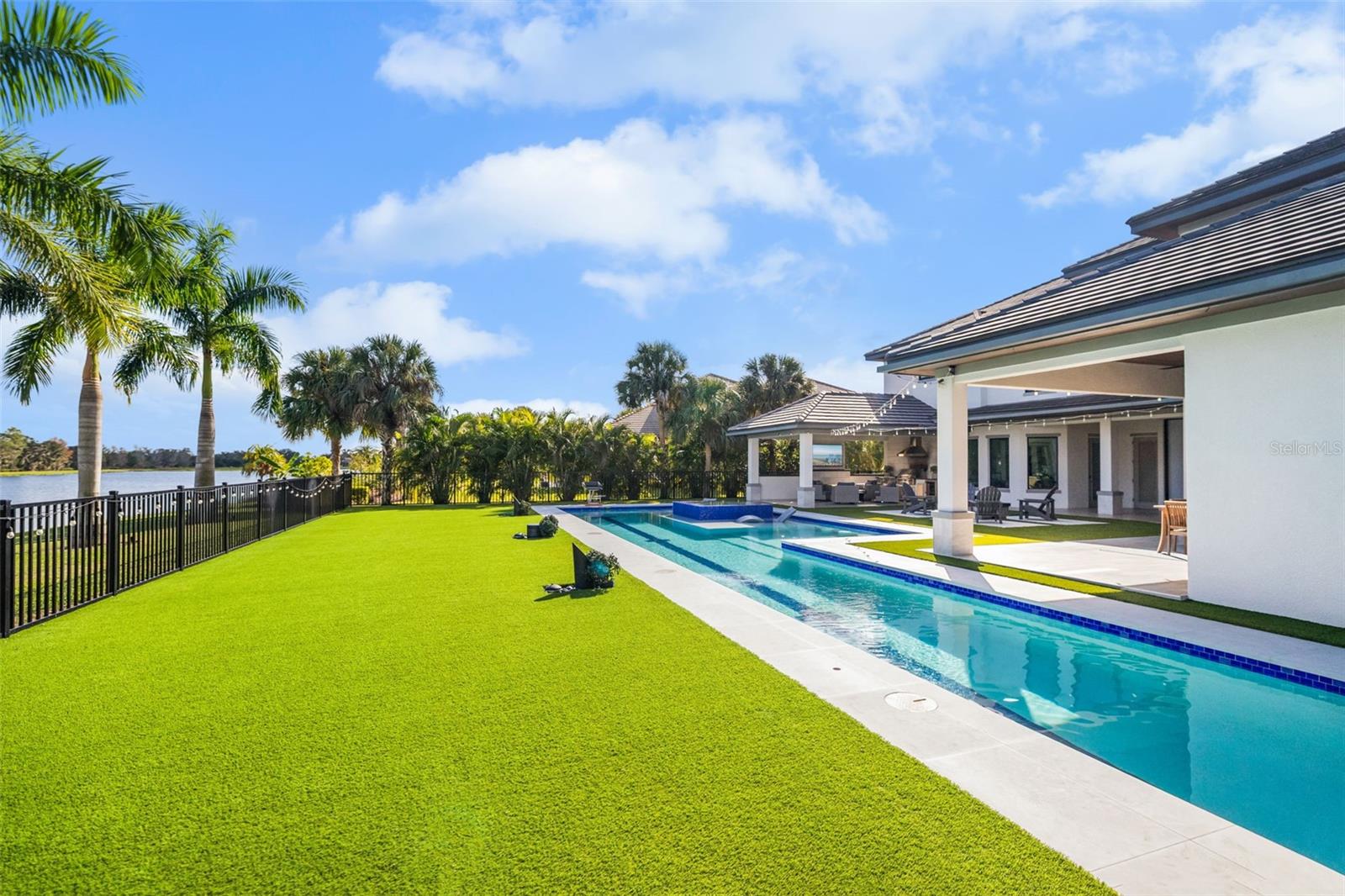 A4670256 Property Photo