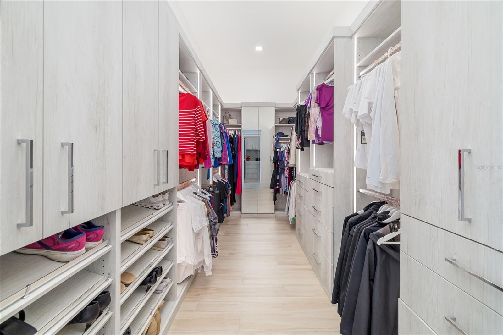 A4670256 Property Photo