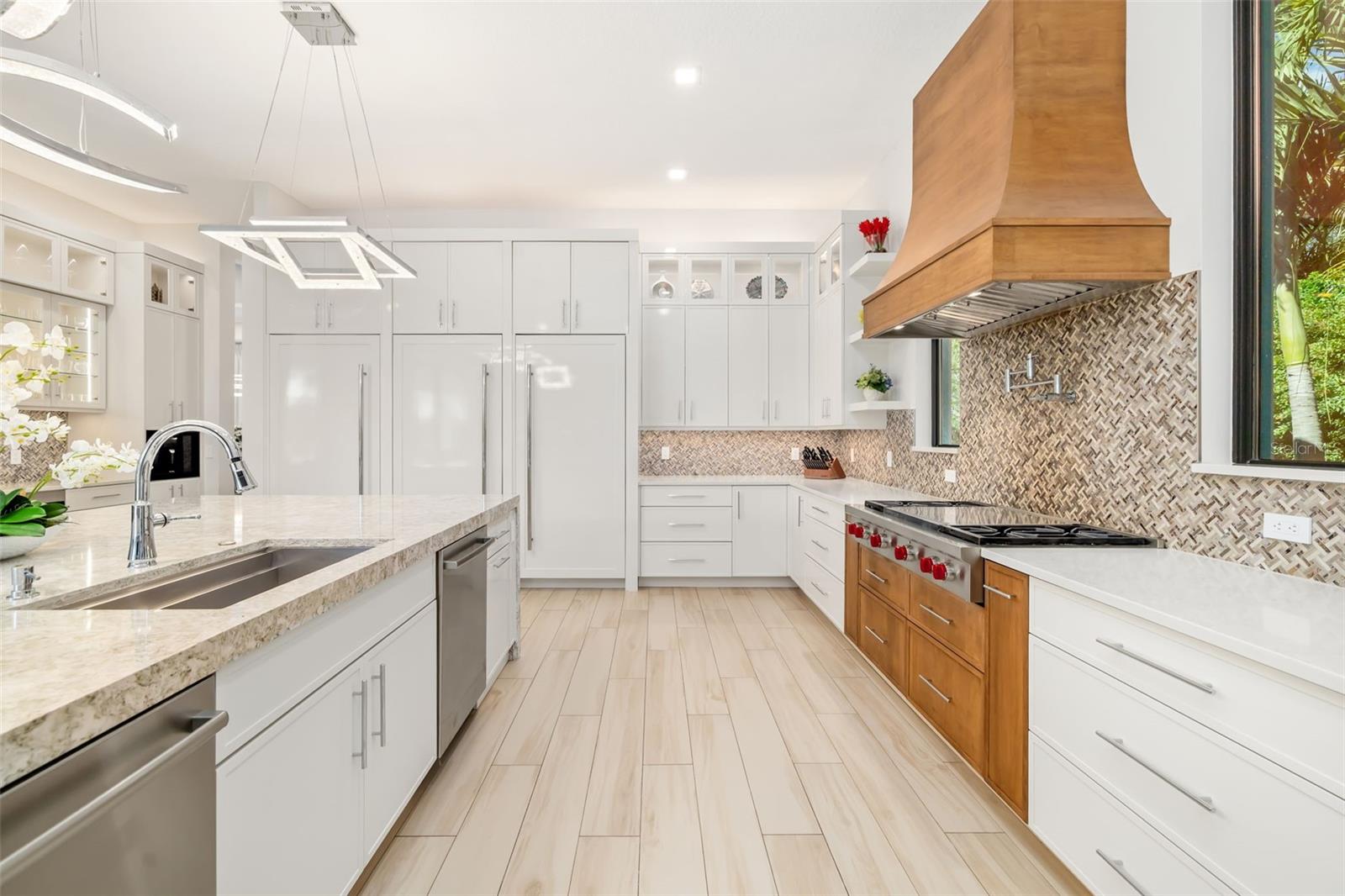 A4670256 Property Photo