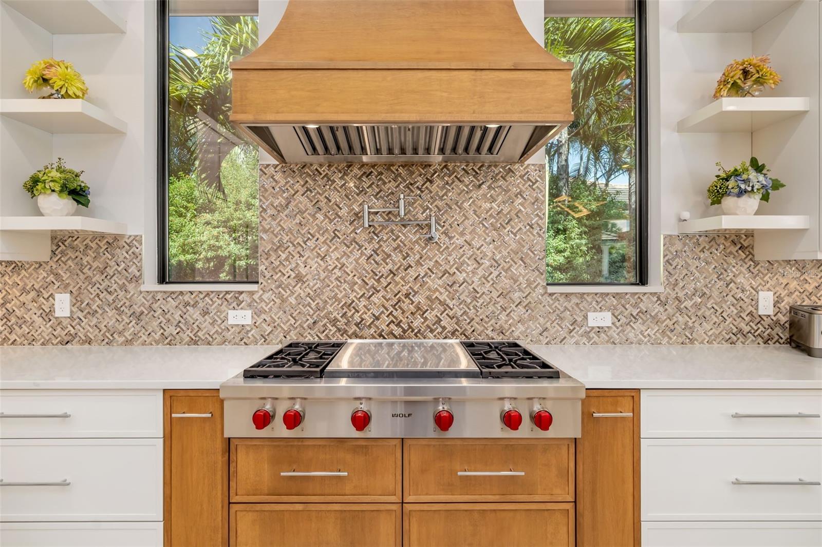 A4670256 Property Photo