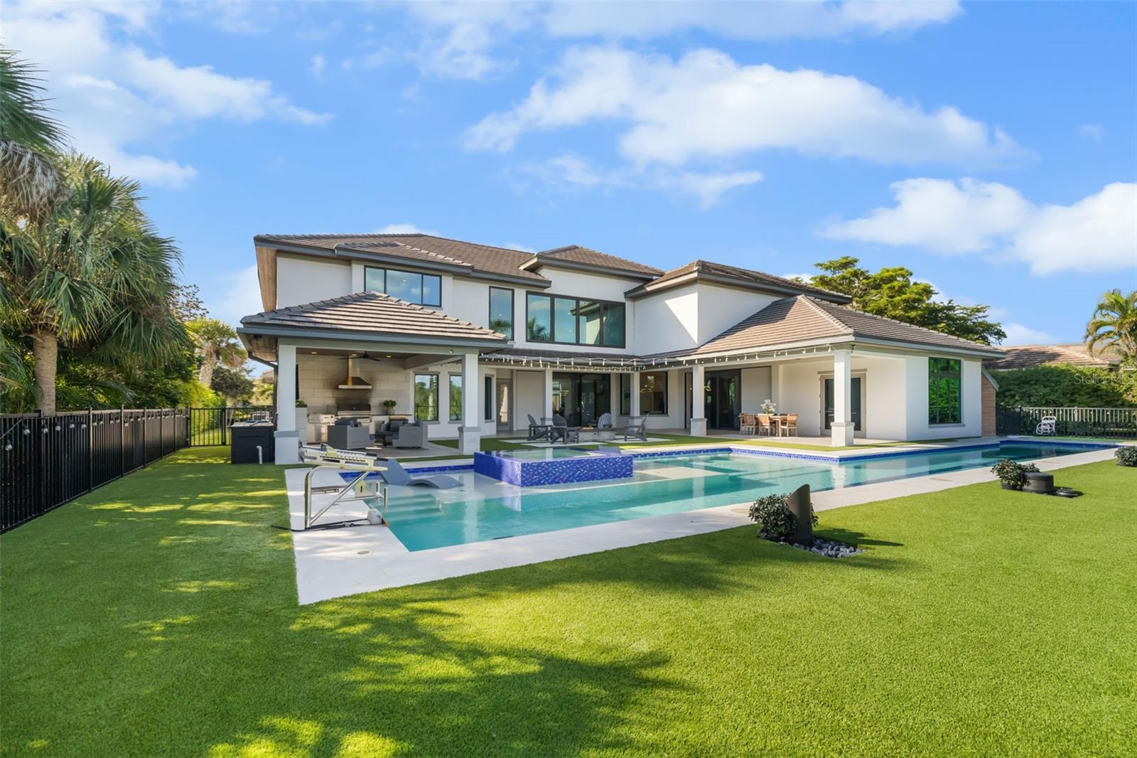 A4670256 Property Photo