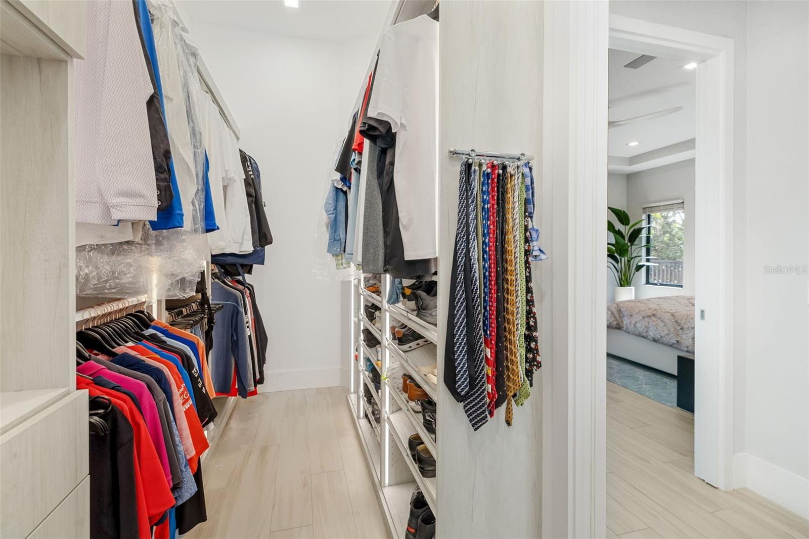 A4670256 Property Photo