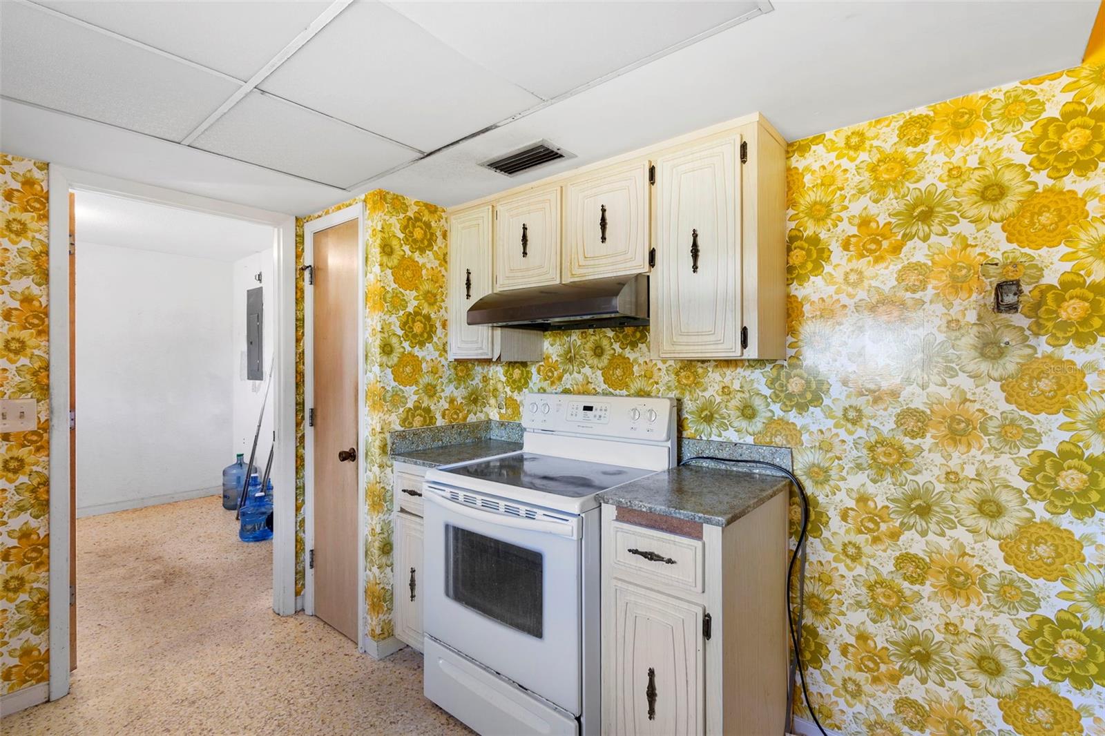 1472 EDISON TER, DELTONA, FL, 32725