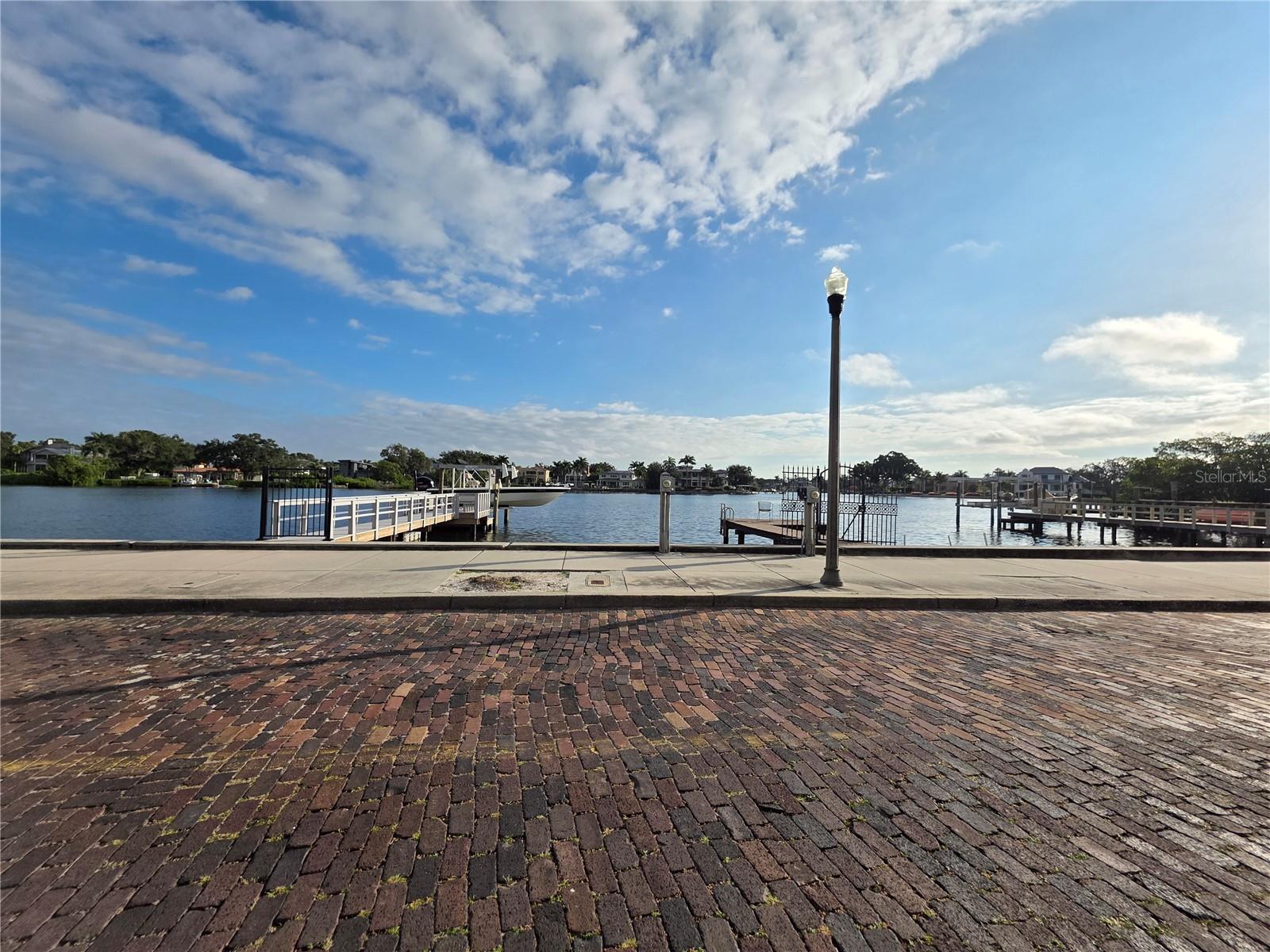 GRANADA TERRACE ADD, ST PETERSBURG, FL, 33704