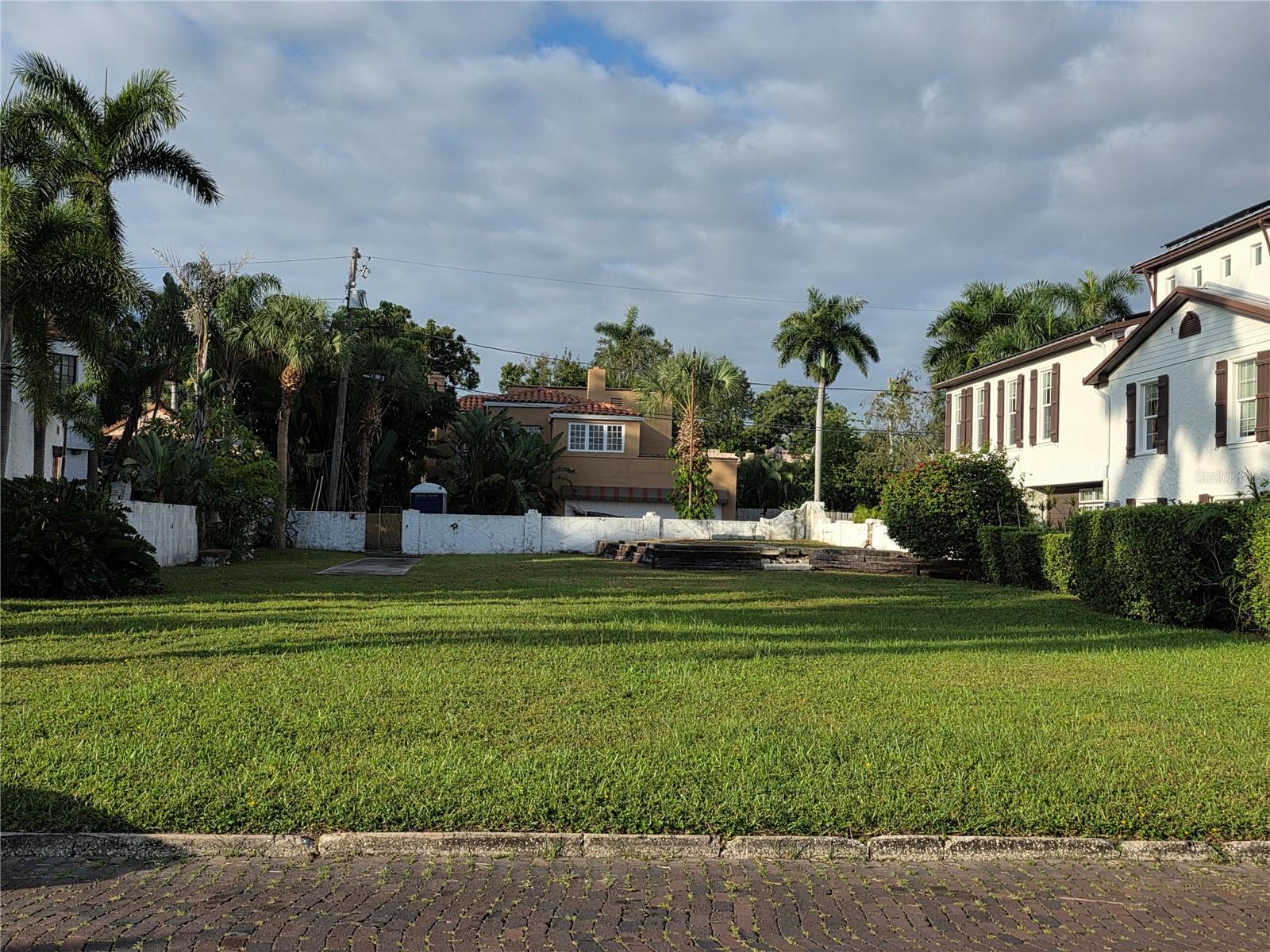 GRANADA TERRACE ADD, ST PETERSBURG, FL, 33704