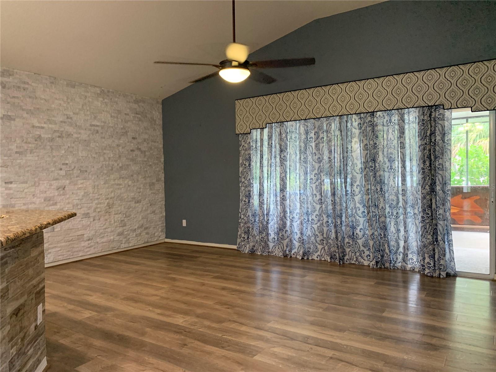 10308 HOLLAND RD, RIVERVIEW, FL, 33578