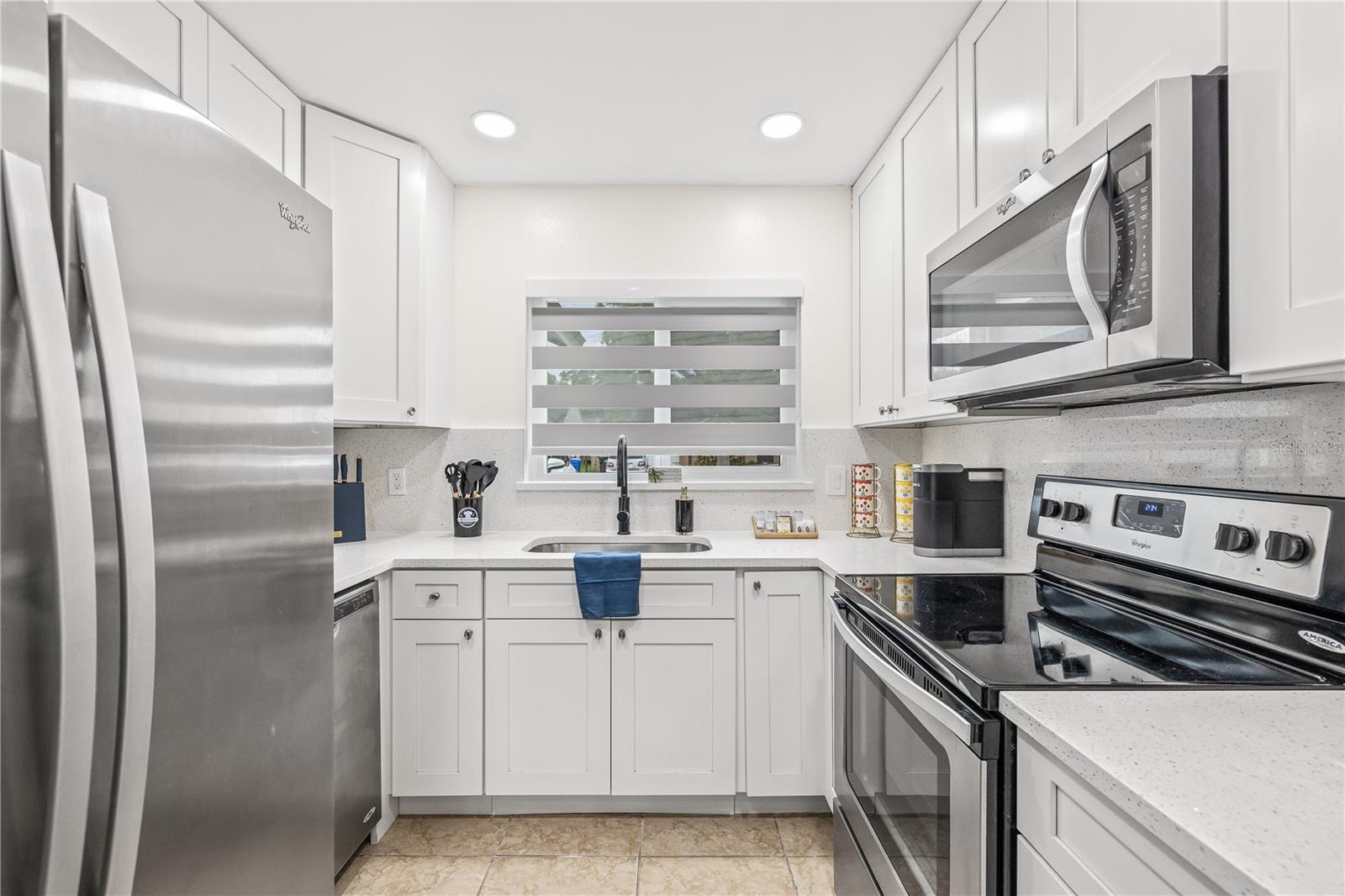 12311 CLOVERSTONE DR, TAMPA, FL, 33624