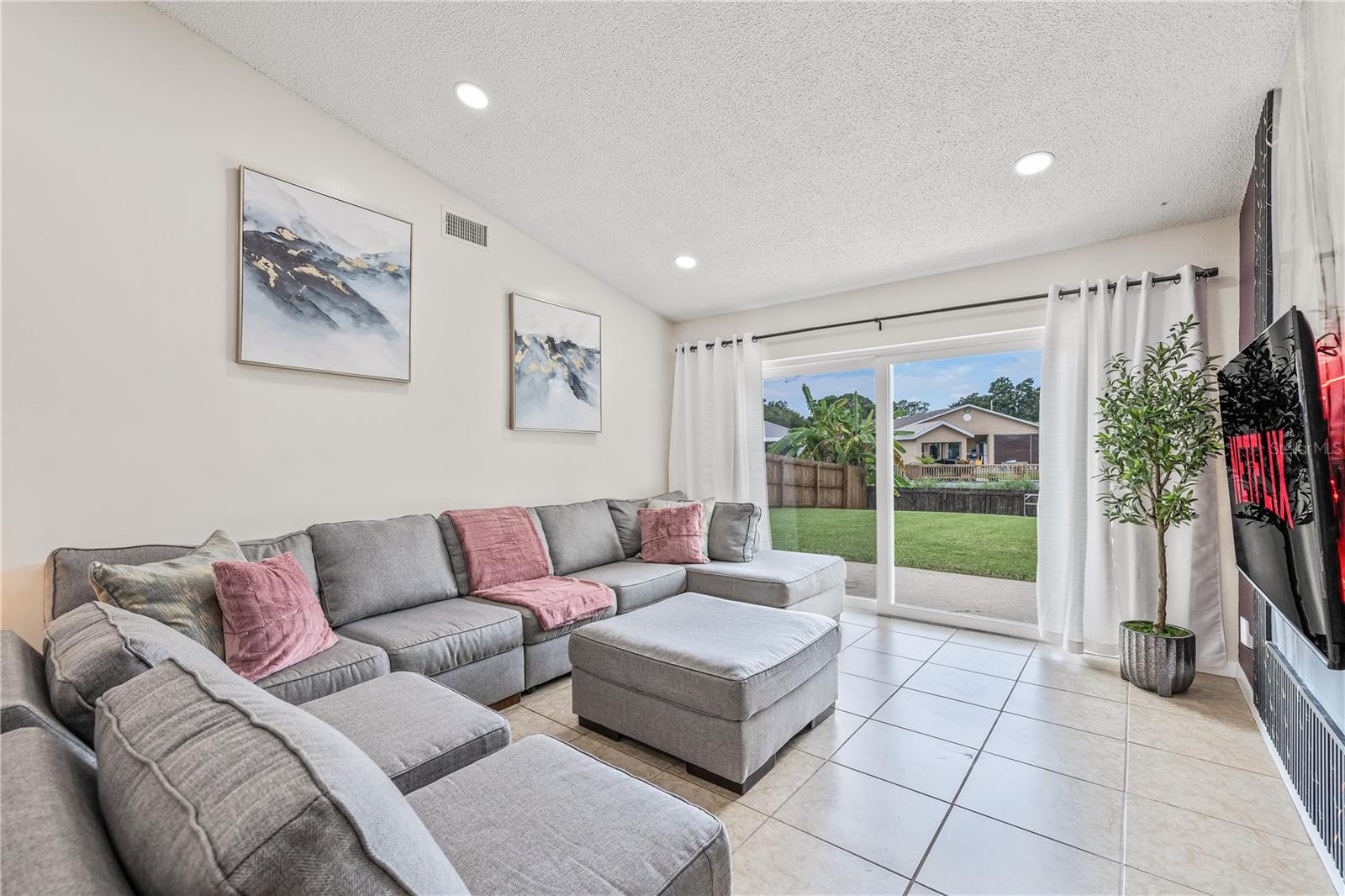 12311 CLOVERSTONE DR, TAMPA, FL, 33624