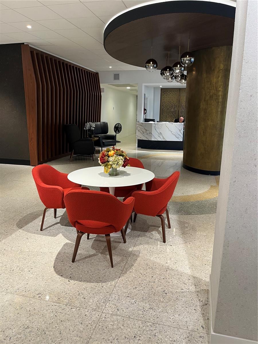 2401 BAYSHORE BLVD #302, TAMPA, FL, 33629