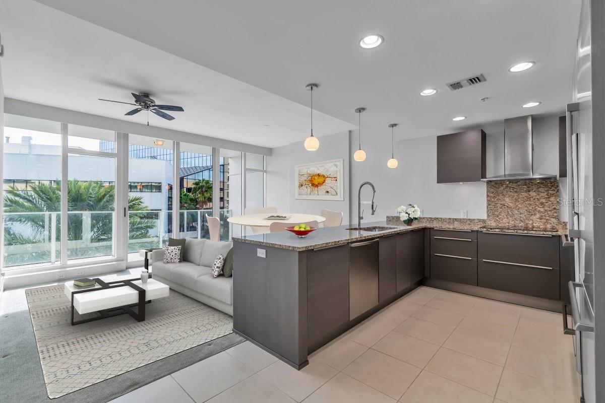 175 1ST ST S #404, ST PETERSBURG, FL, 33701