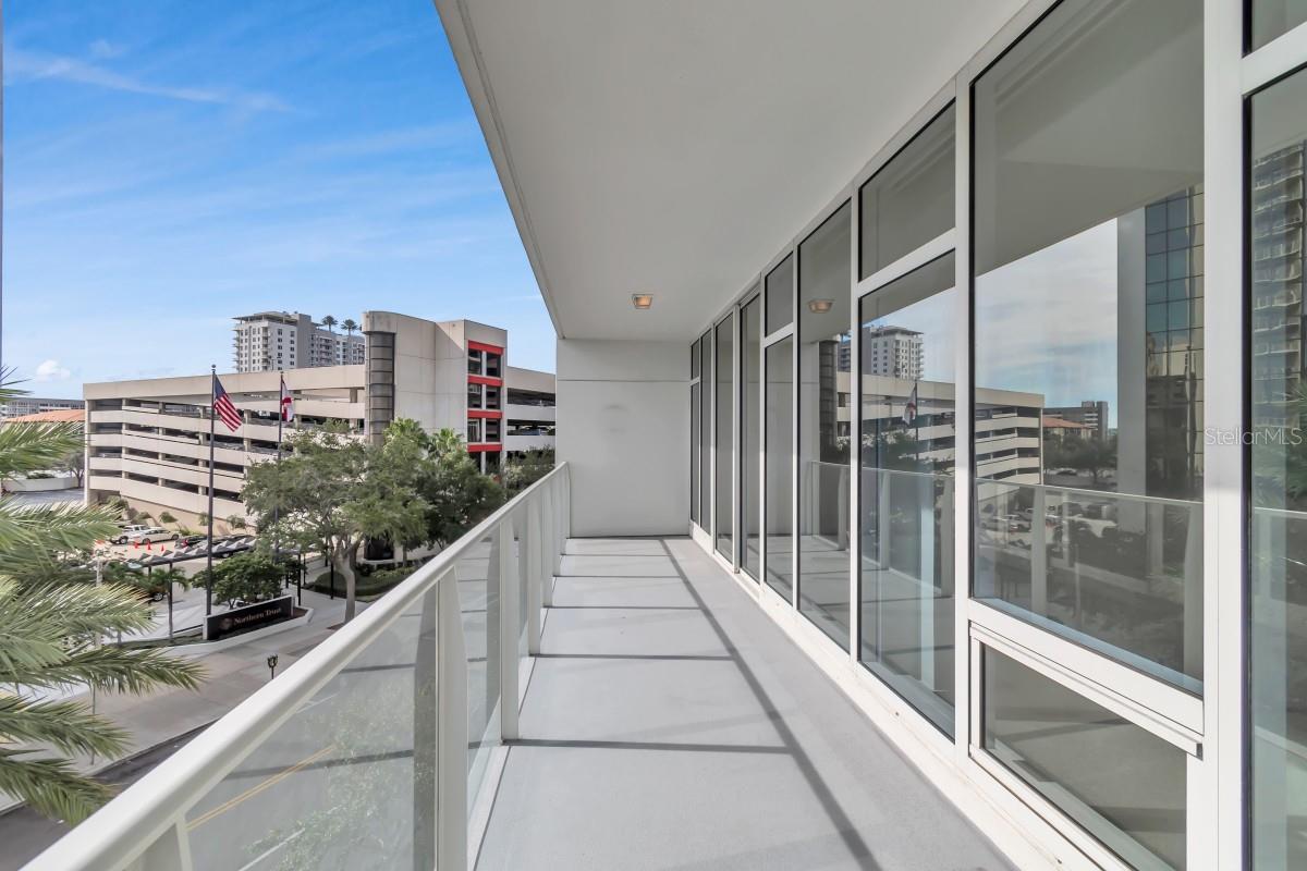 175 1ST ST S #404, ST PETERSBURG, FL, 33701