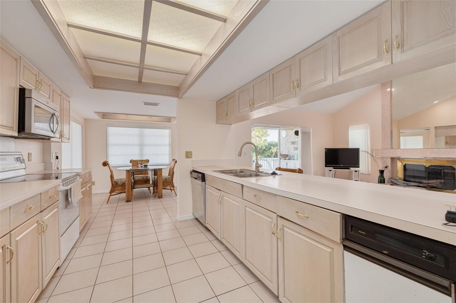 4927 62ND AVE S, ST PETERSBURG, FL, 33715