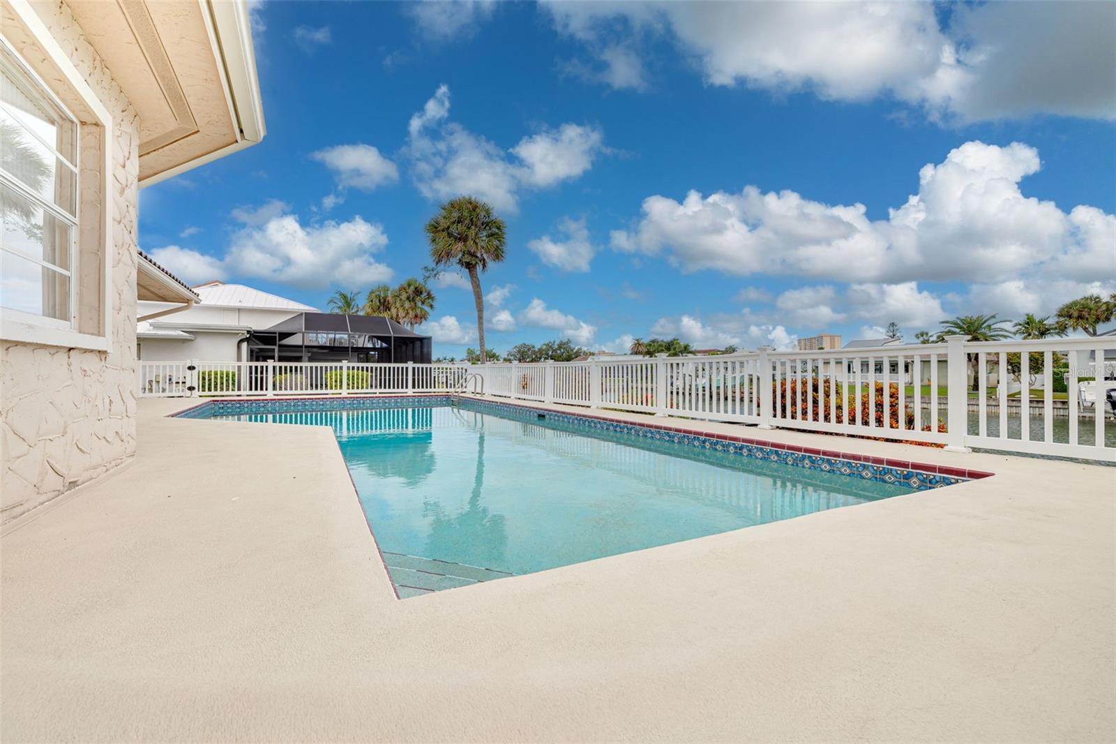 4927 62ND AVE S, ST PETERSBURG, FL, 33715