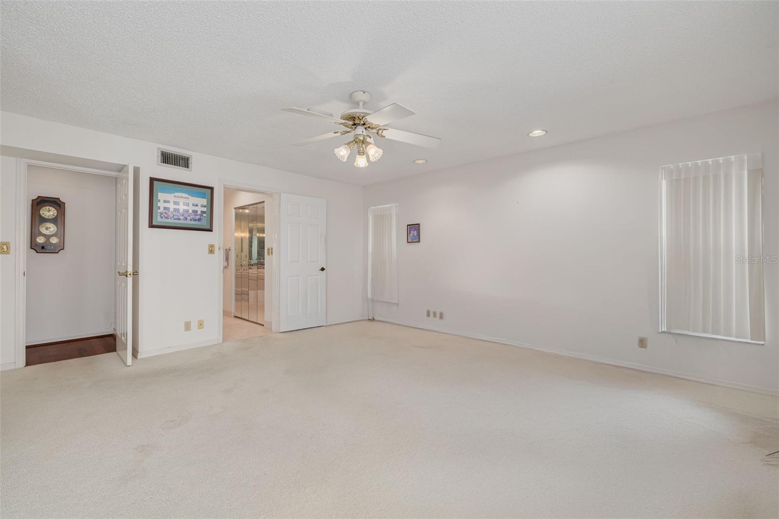 4927 62ND AVE S, ST PETERSBURG, FL, 33715